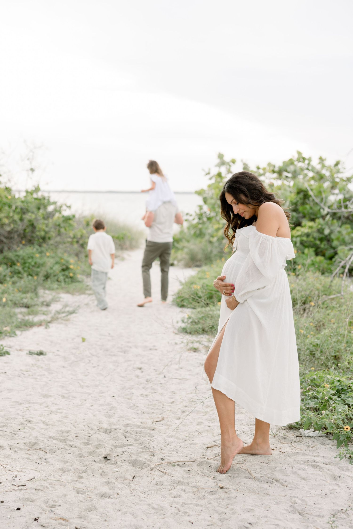Tampa Family Photographer Tampa Newborn Photographer Tampa Maternity Photographer Heather Walker Photography Beach maternity Photographer