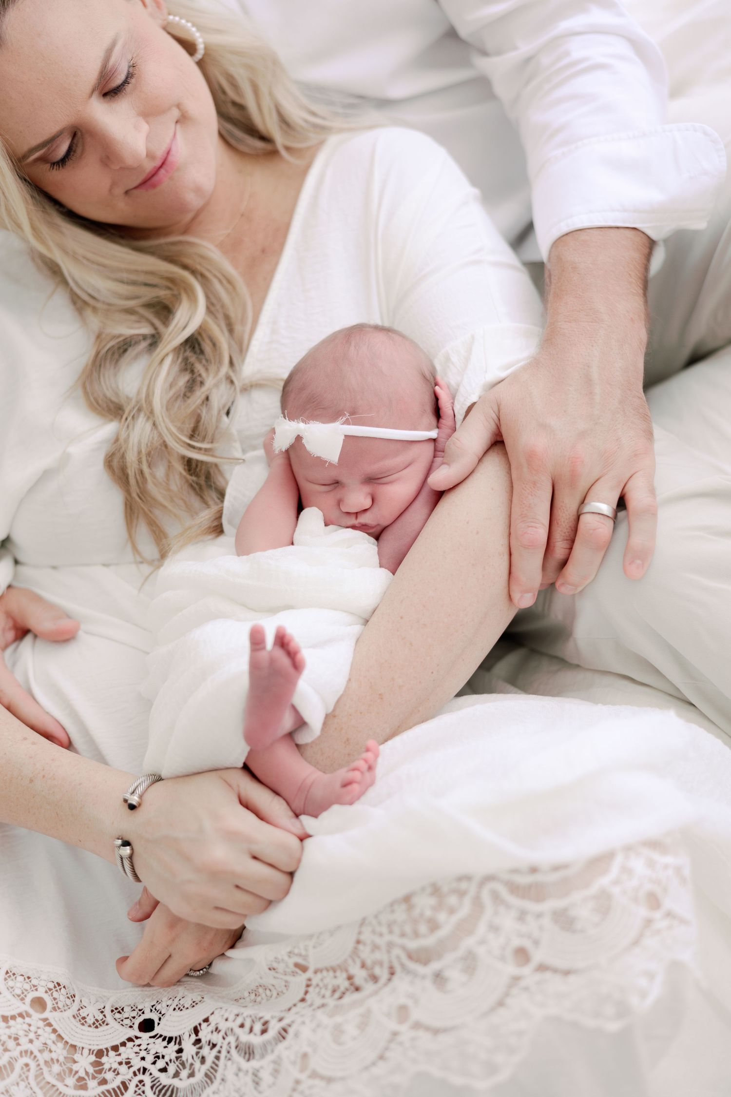 Tampa Family Photographer Tampa Newborn Photographer Tampa Maternity Photographer Heather Walker Photography Natural Light Studio newborn