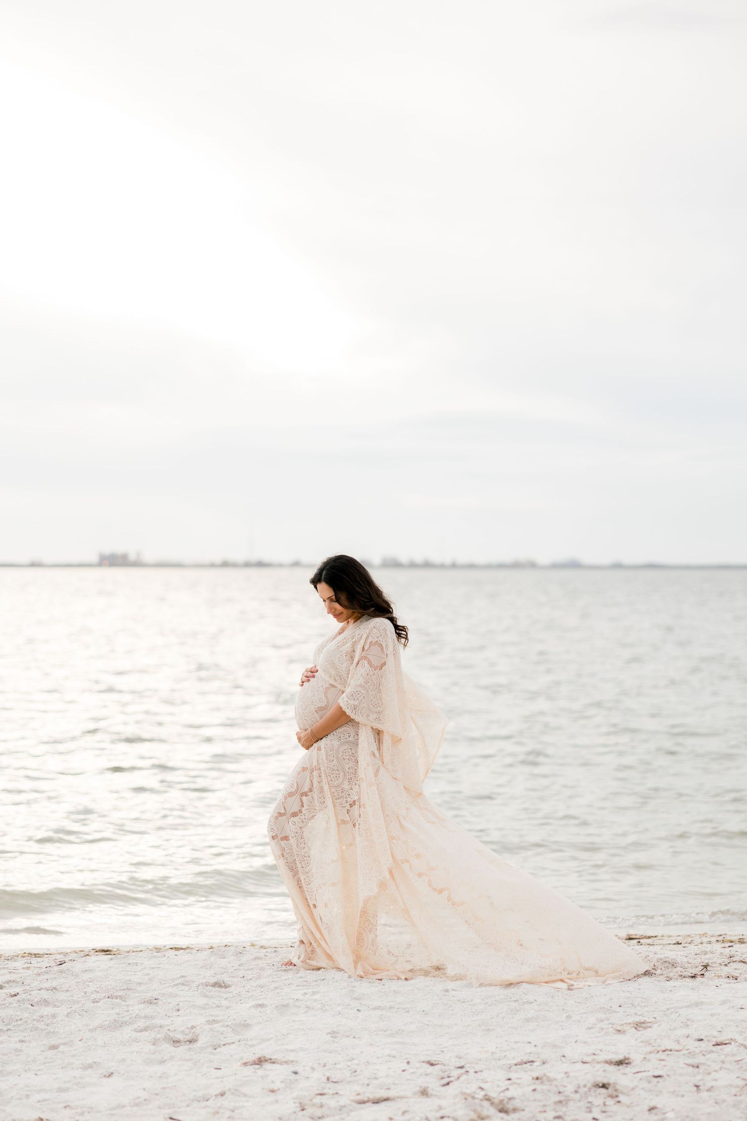 Tampa Newborn Photographer, Tampa Family Photographer, Tampa Maternity Photographer, Beach Maternity Portrait Session