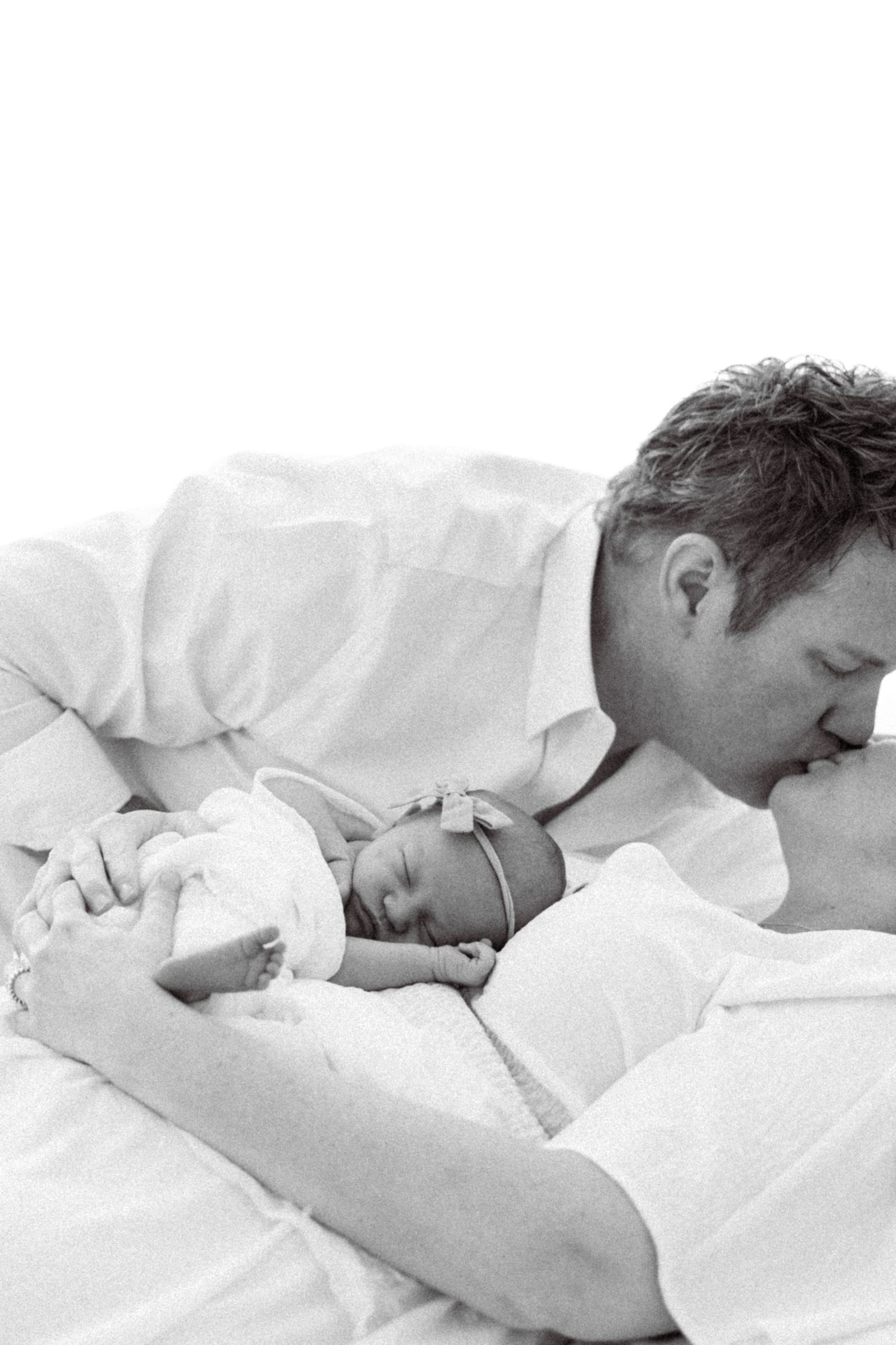 Tampa Family Photographer Tampa Newborn Photographer Tampa Maternity Photographer Heather Walker Photography Natural Light Studio newborn