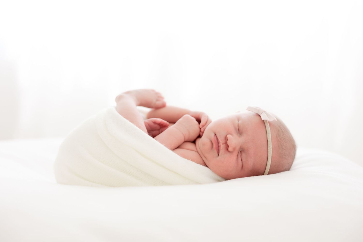 Tampa Family Photographer Tampa Newborn Photographer Tampa Maternity Photographer Heather Walker Photography Natural Light Studio newborn