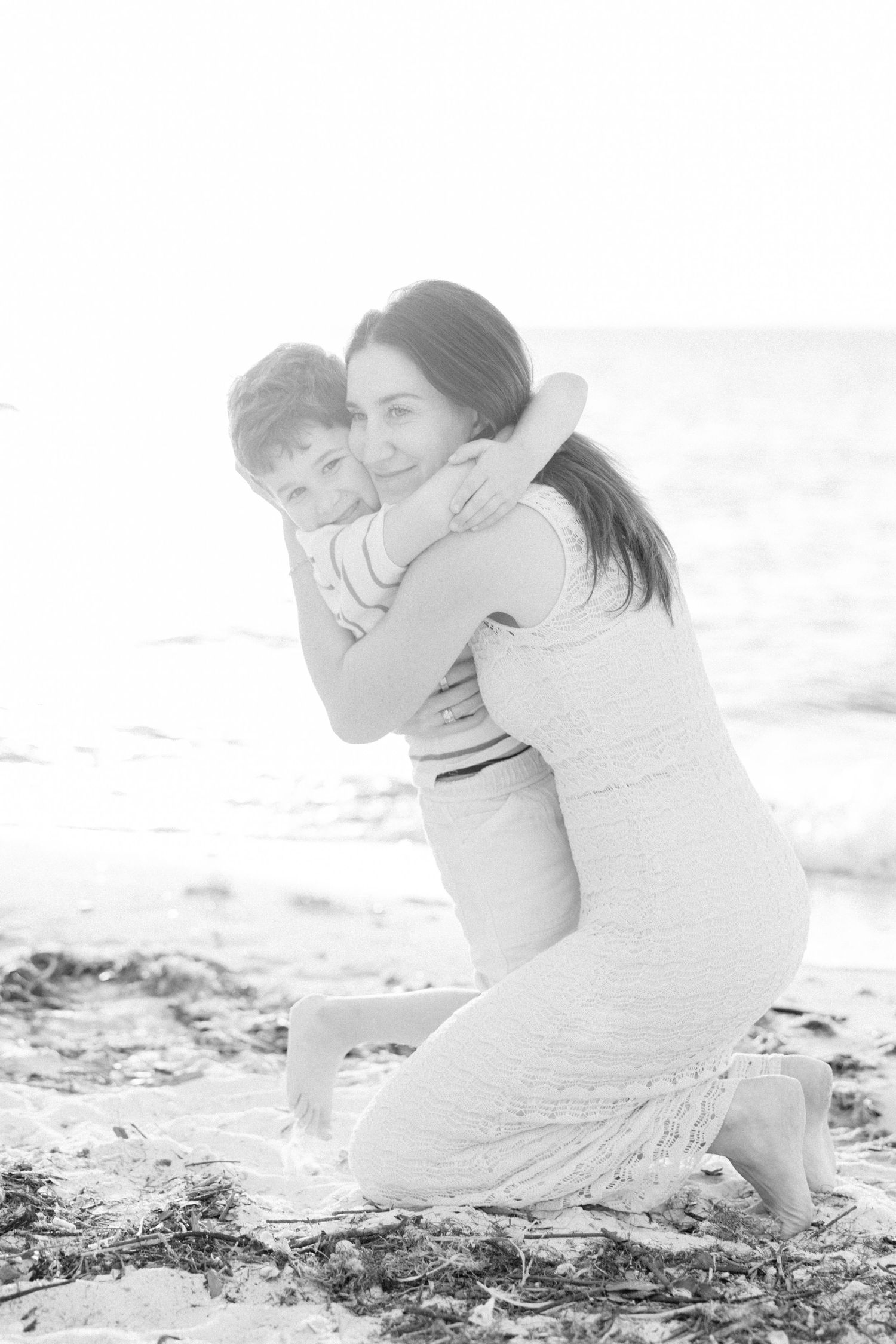Tampa Family Photographer Tampa Newborn Photographer Tampa Maternity Photographer Heather Walker Photography Beach family Photographer