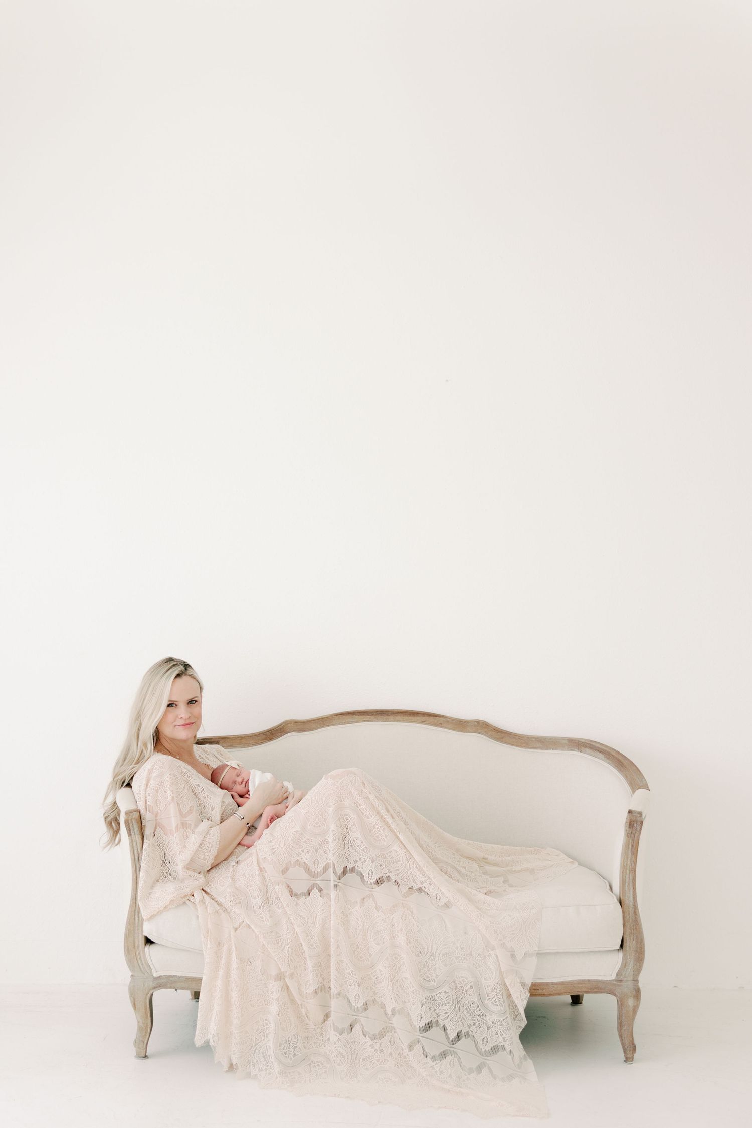 Tampa Family Photographer Tampa Newborn Photographer Tampa Maternity Photographer Heather Walker Photography Natural Light Studio Newborn