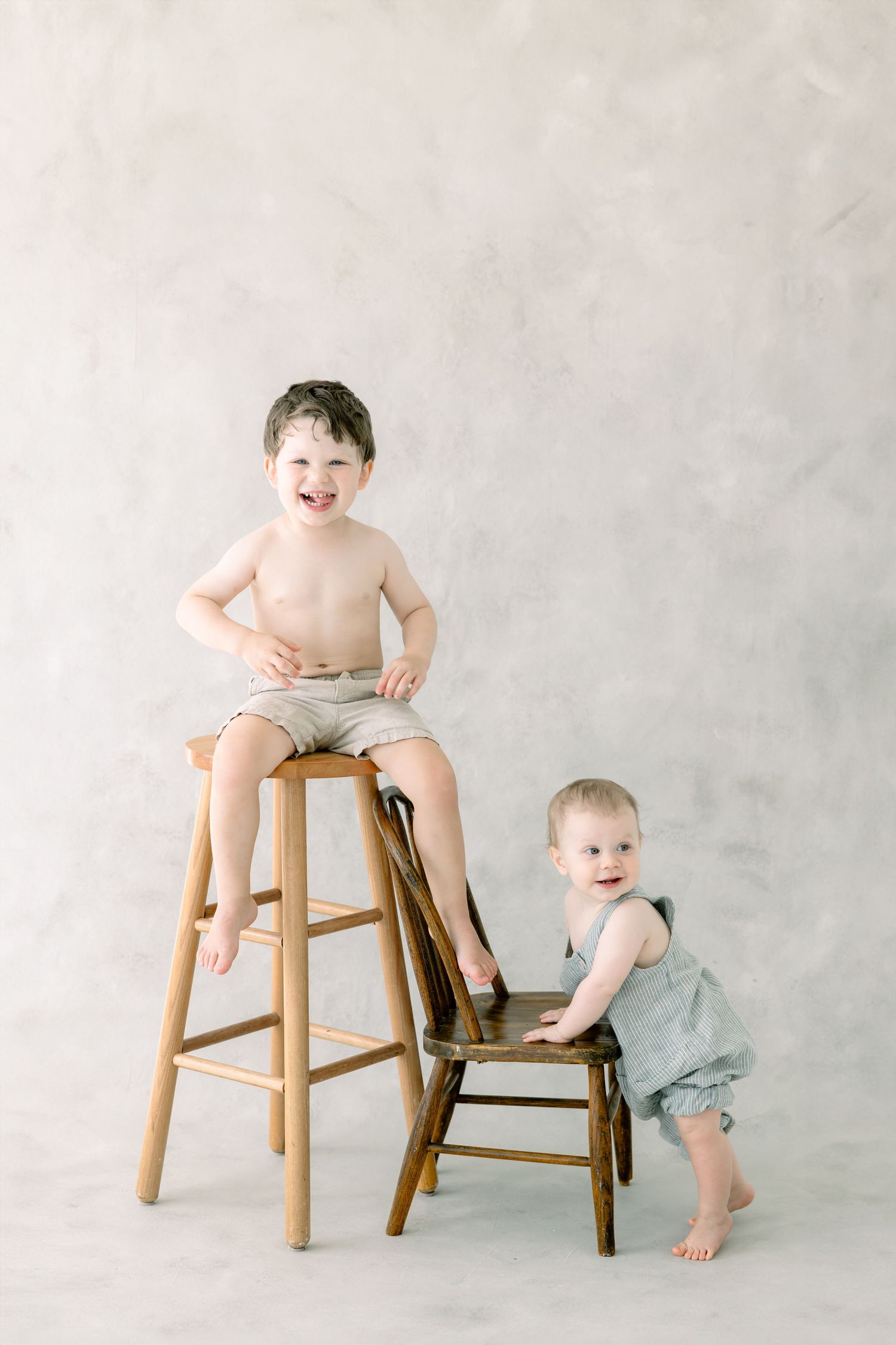 Tampa Family Photographer, Tampa Newborn Photographer, Childhood Natural Light Studio Session, St Petersburgh Family Photographer