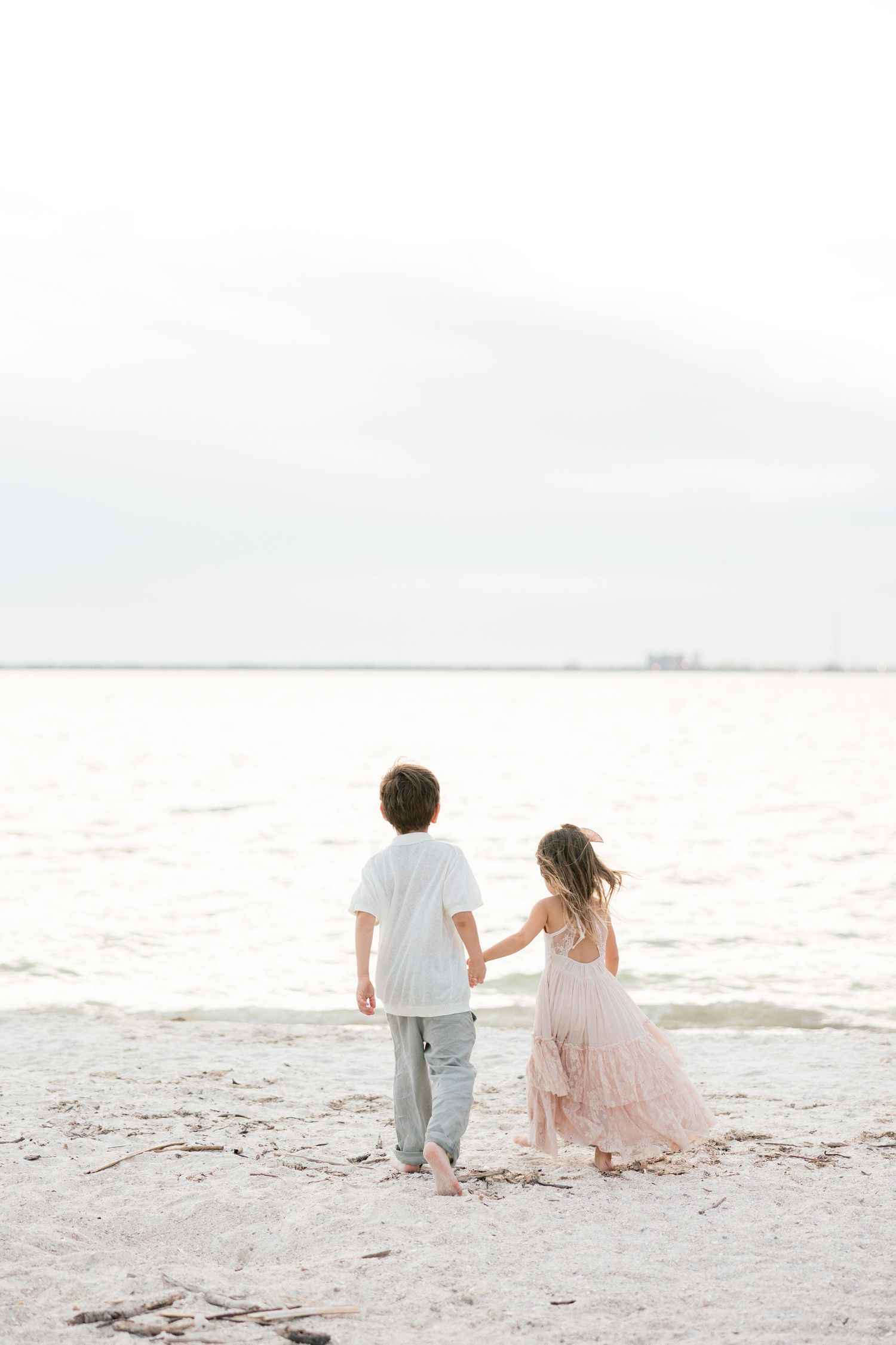 Tampa Newborn Photographer, Tampa Family Photographer, Tampa Maternity Photographer, Beach Maternity Portrait Session