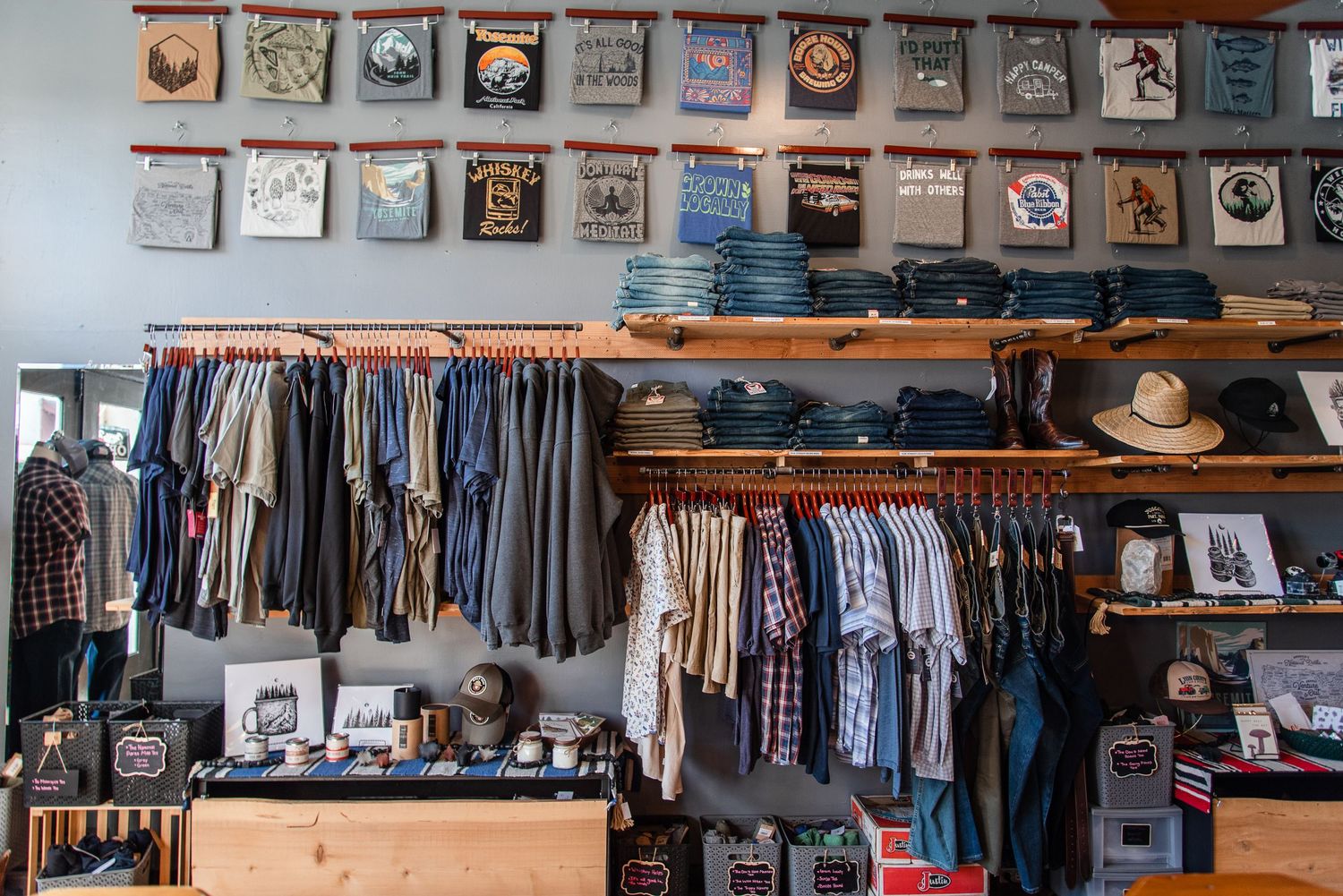 Mariposa, California Store - Amber Edwards Photography - Marketing