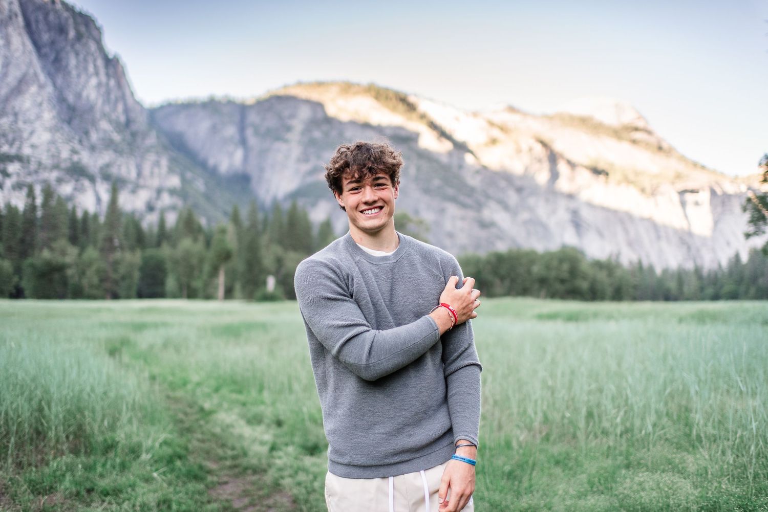 Senior Portraits - Amber Edwards Photography - Yosemite & Mariposa Photographer