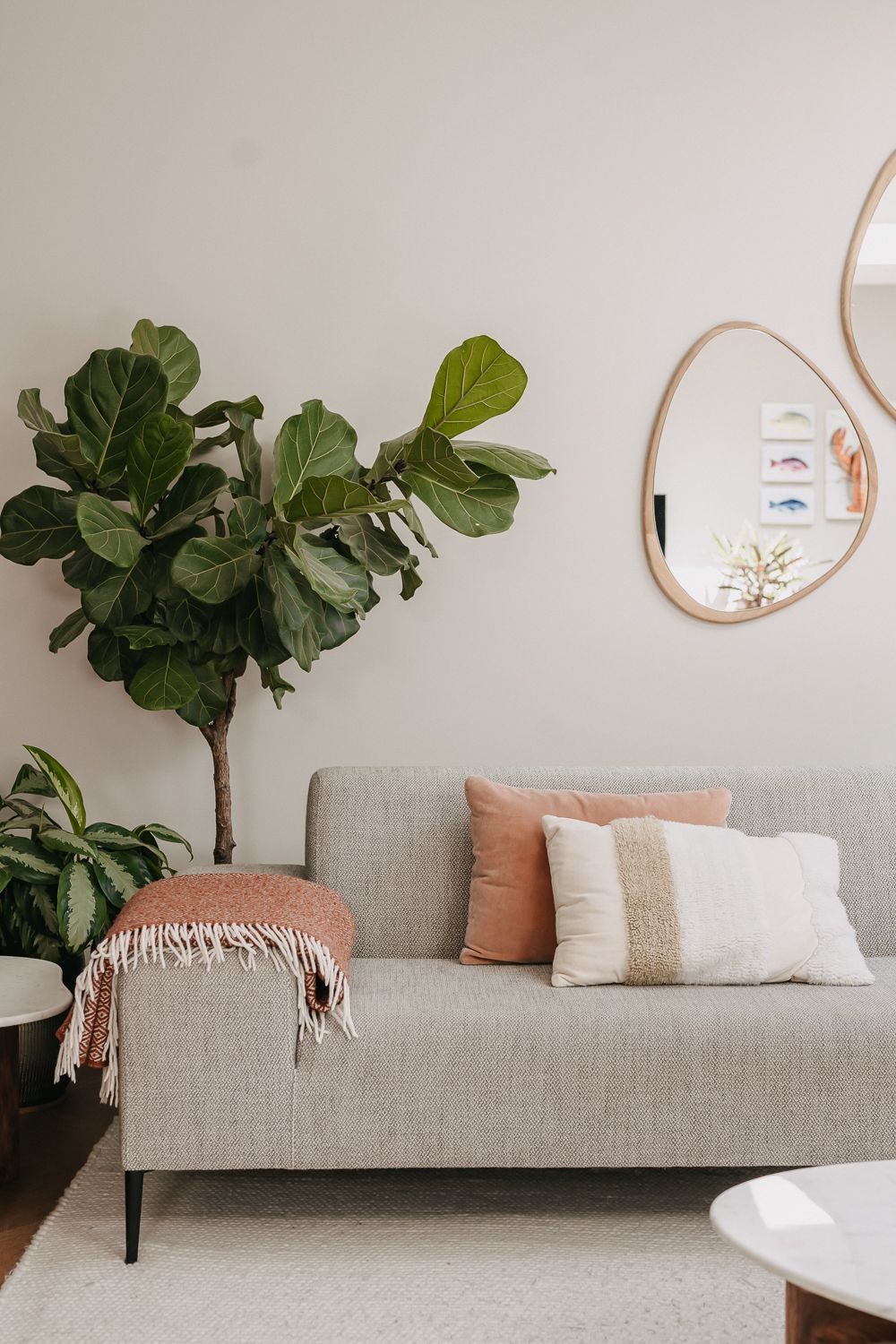 Een tijdloze basis, met sfeer die meebeweegt. Oh studio ontwerpt een duurzame, stijlvolle basis. natuurlijke materialen en rust.