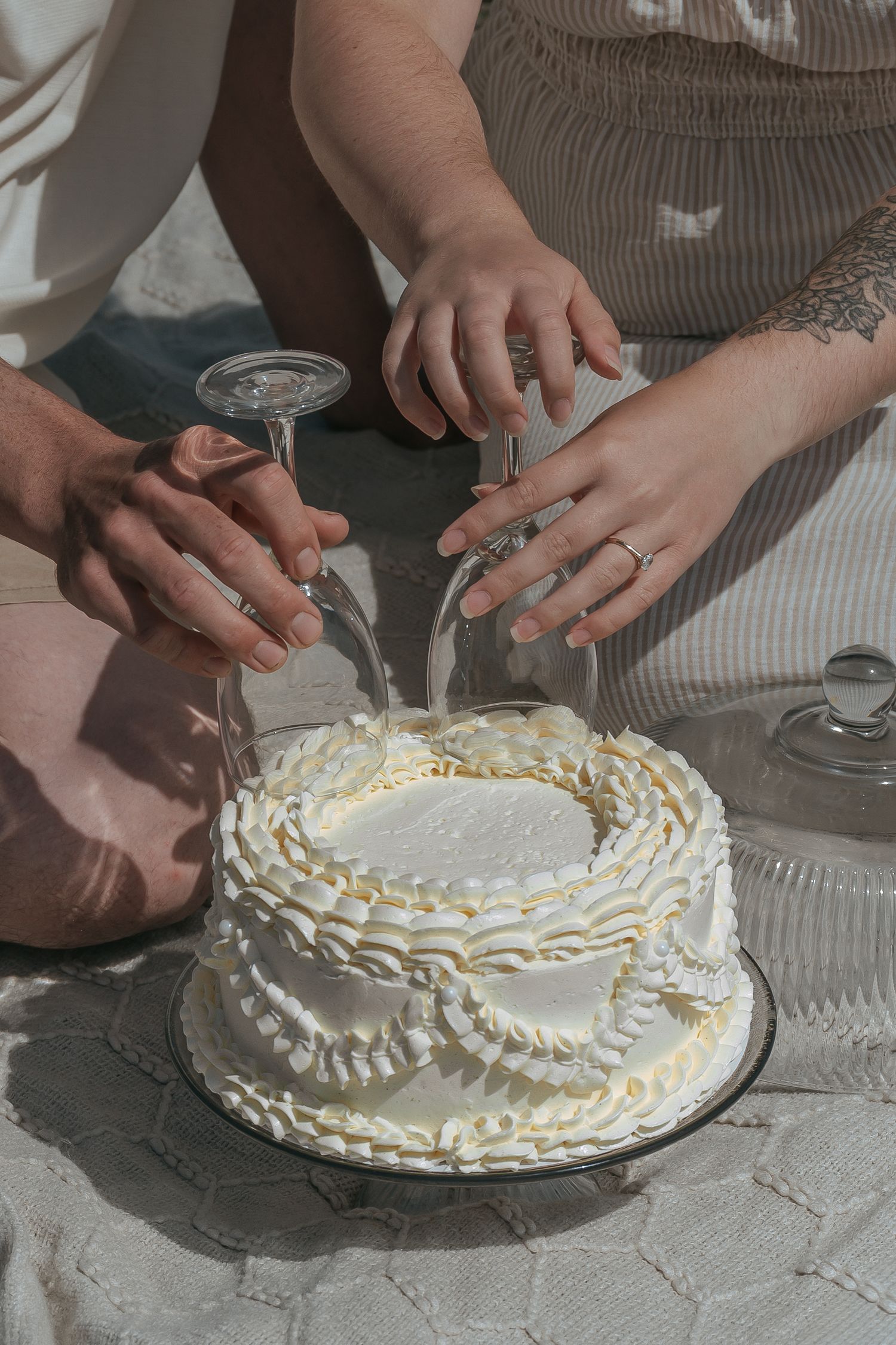 Cake gender reveal on beach in NS