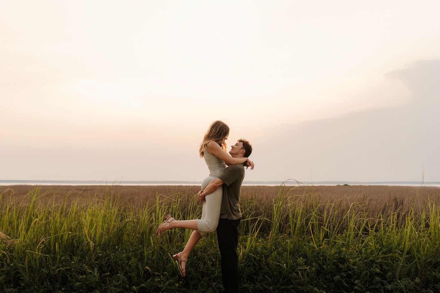 Jacksonville Family Photographer. Wilmington Lifestyle Photographer. Emerald Isle Family Photographer. Surf City Couples Photographer