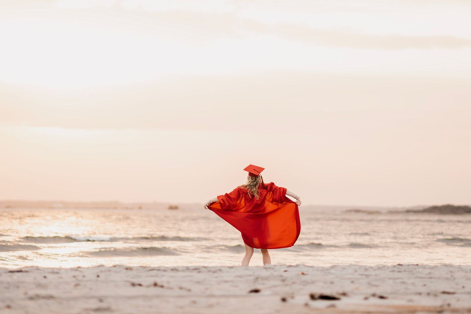 Jacksonville, Emerald Isle, Wilmington, Surf City, Carolina Beach Photographer. Candid, Lifestyle Photographer. Senior Photographer