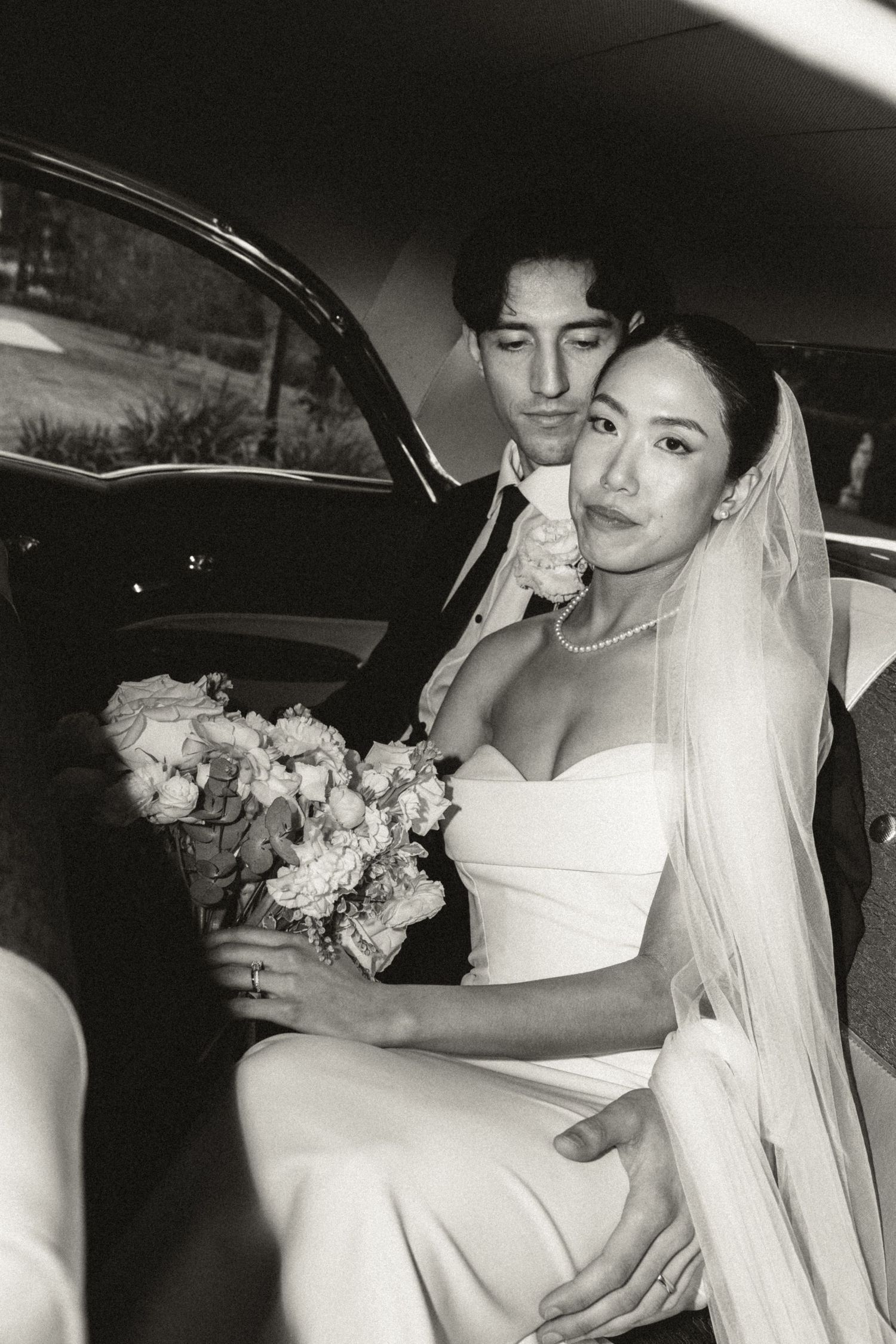 Brisbane documentary wedding photographer