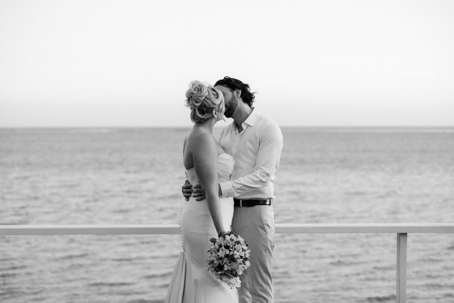 Fiji wedding photography, Shangri La Fiji wedding ,Shangri La Fiji Destination Wedding Courteney Lee Photography, Australian wedding