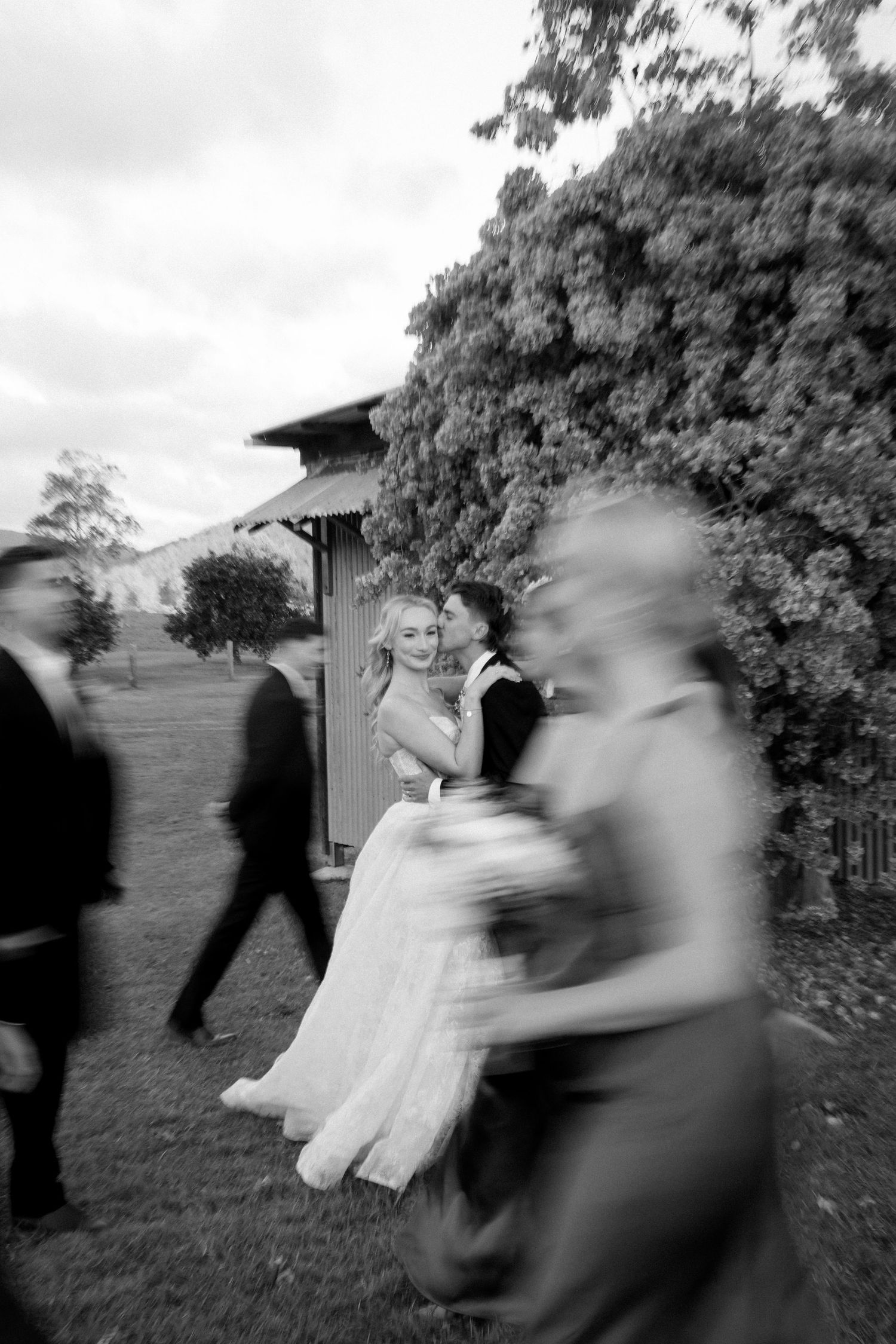 Yabbaloumba retreat wedding photography. Noosa wedding photography