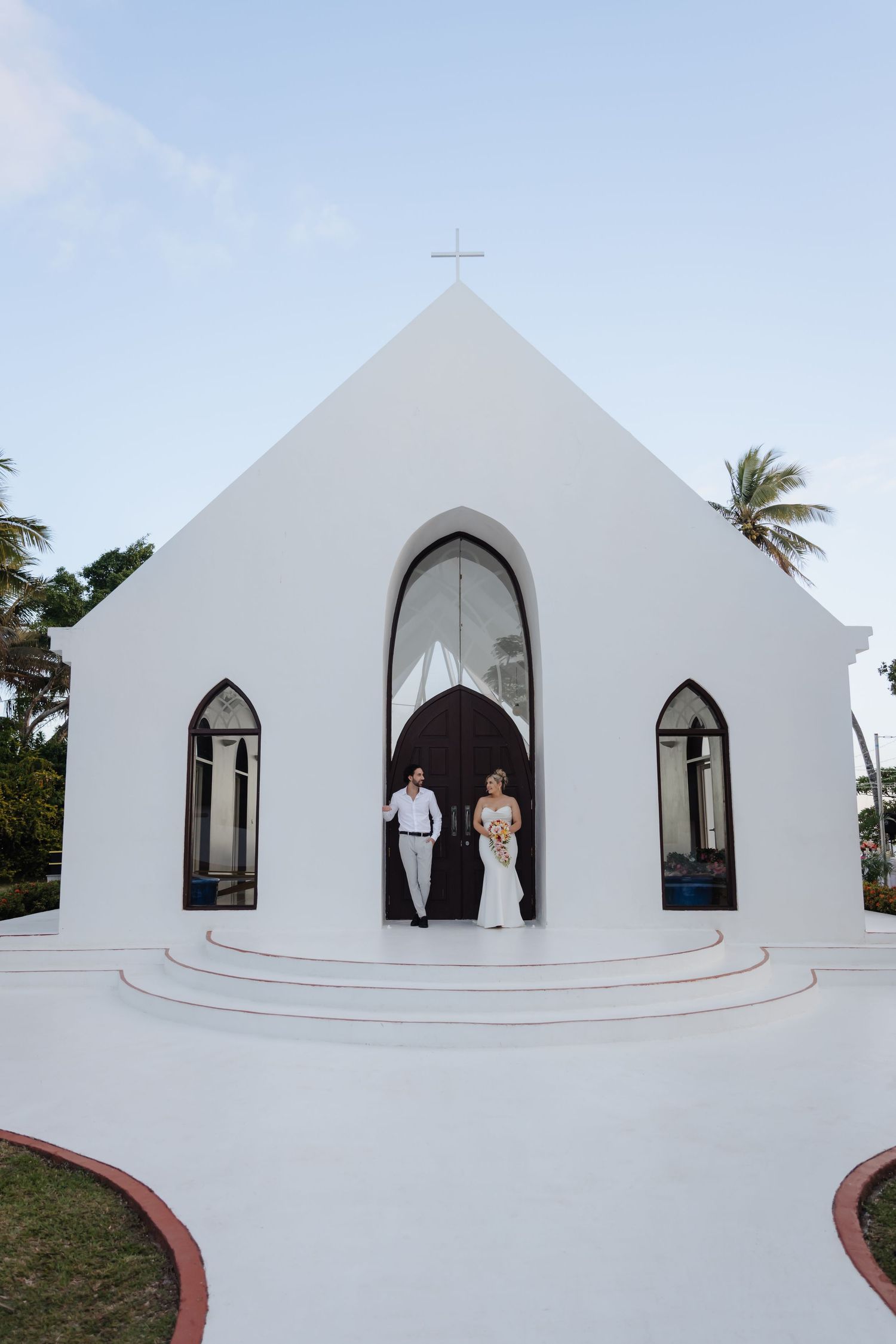 Fiji wedding photography, Shangri La Fiji wedding ,Shangri La Fiji Destination Wedding Courteney Lee Photography, Australian wedding
