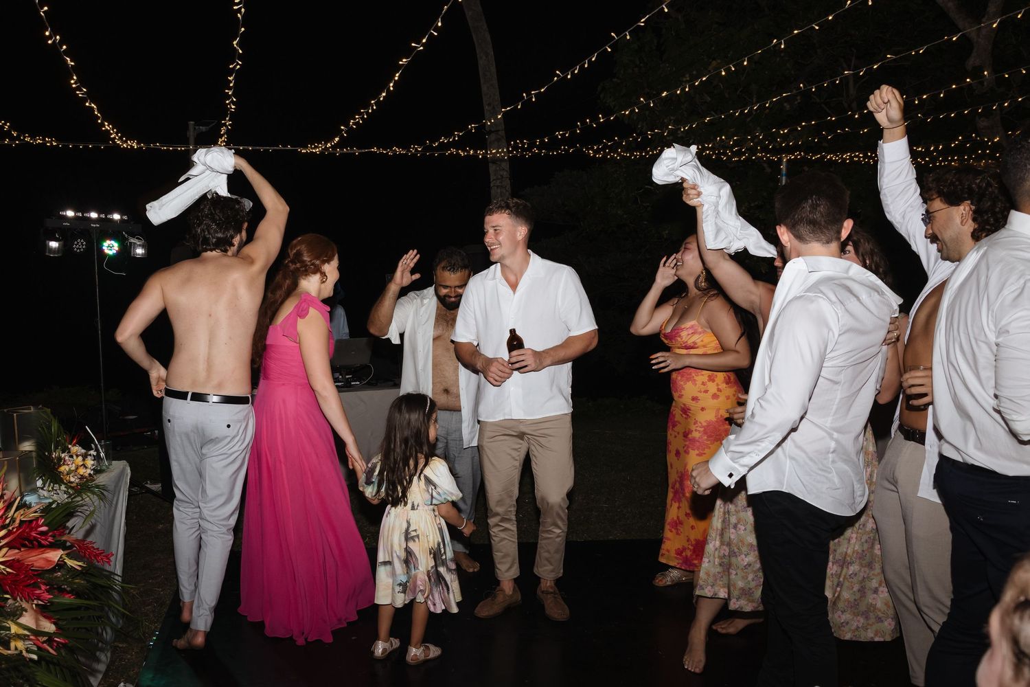 Fiji wedding photography, Shangri La Fiji wedding ,Shangri La Fiji Destination Wedding Courteney Lee Photography, Australian wedding