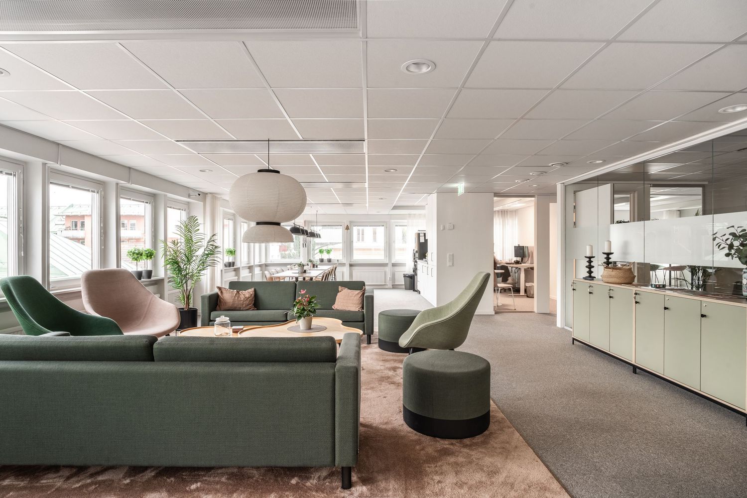 Bostadsinteriör fotograferad i HDR.