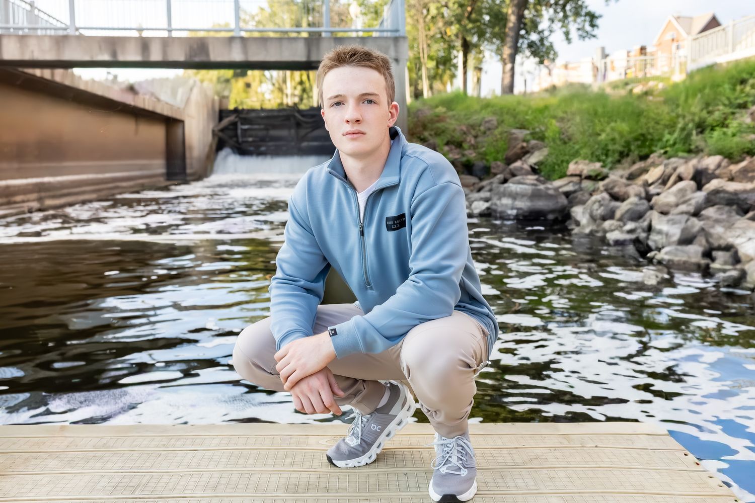 outdoor, riverside senior photo