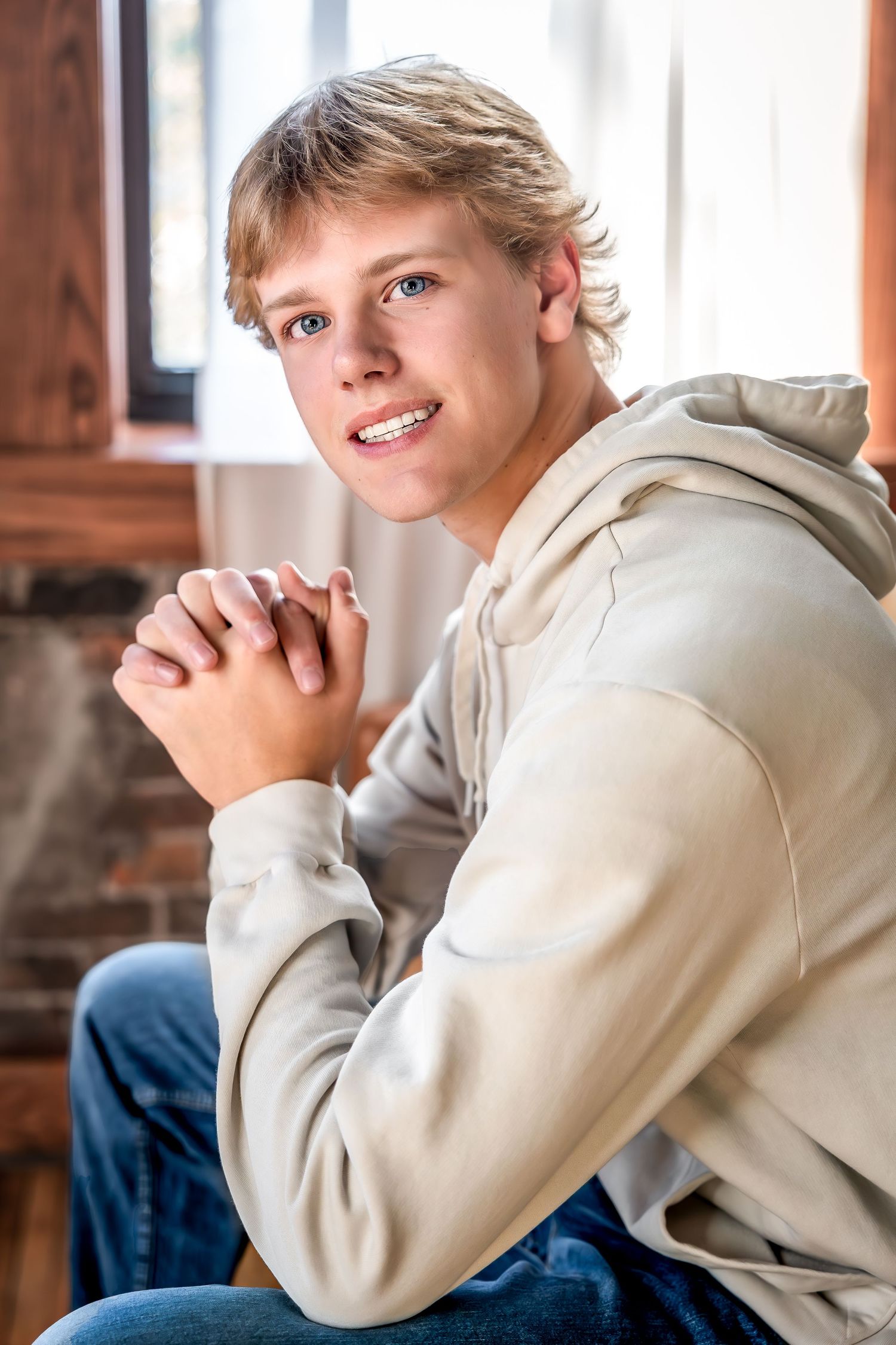 indoor senior photo