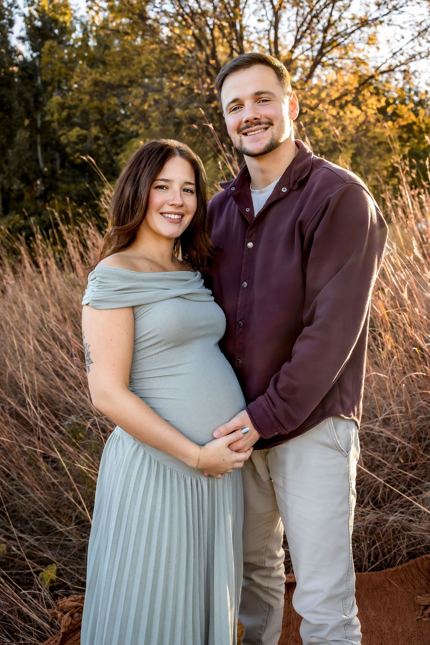 Outdoor Fall maternity photo