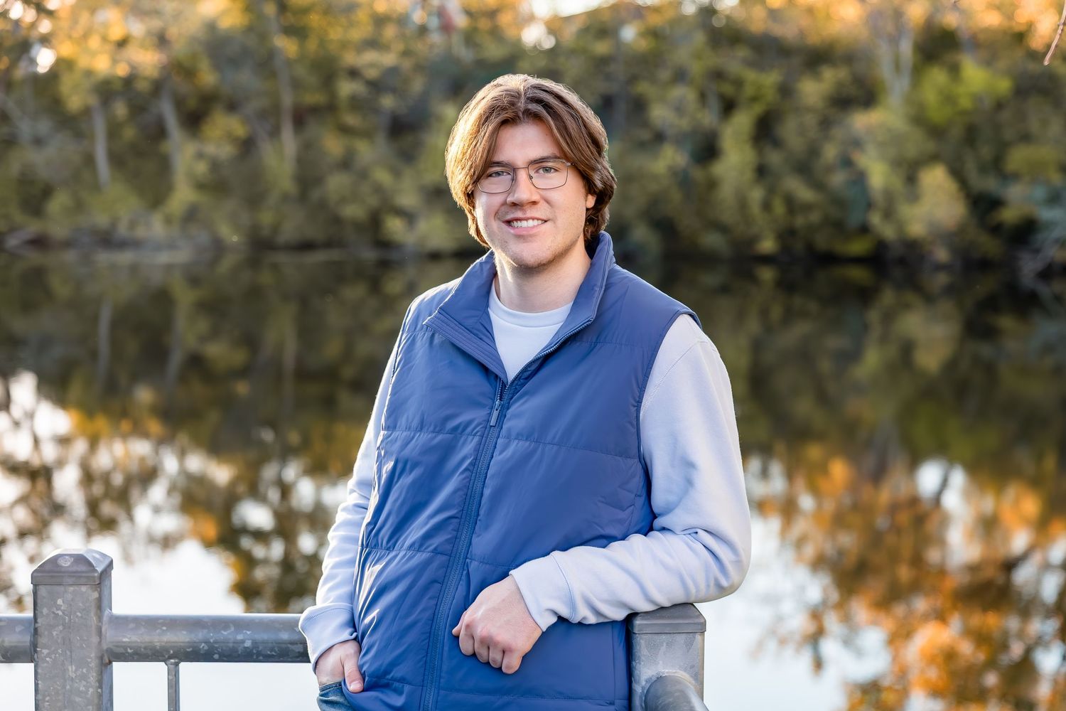 outdoor, riverside senior photo