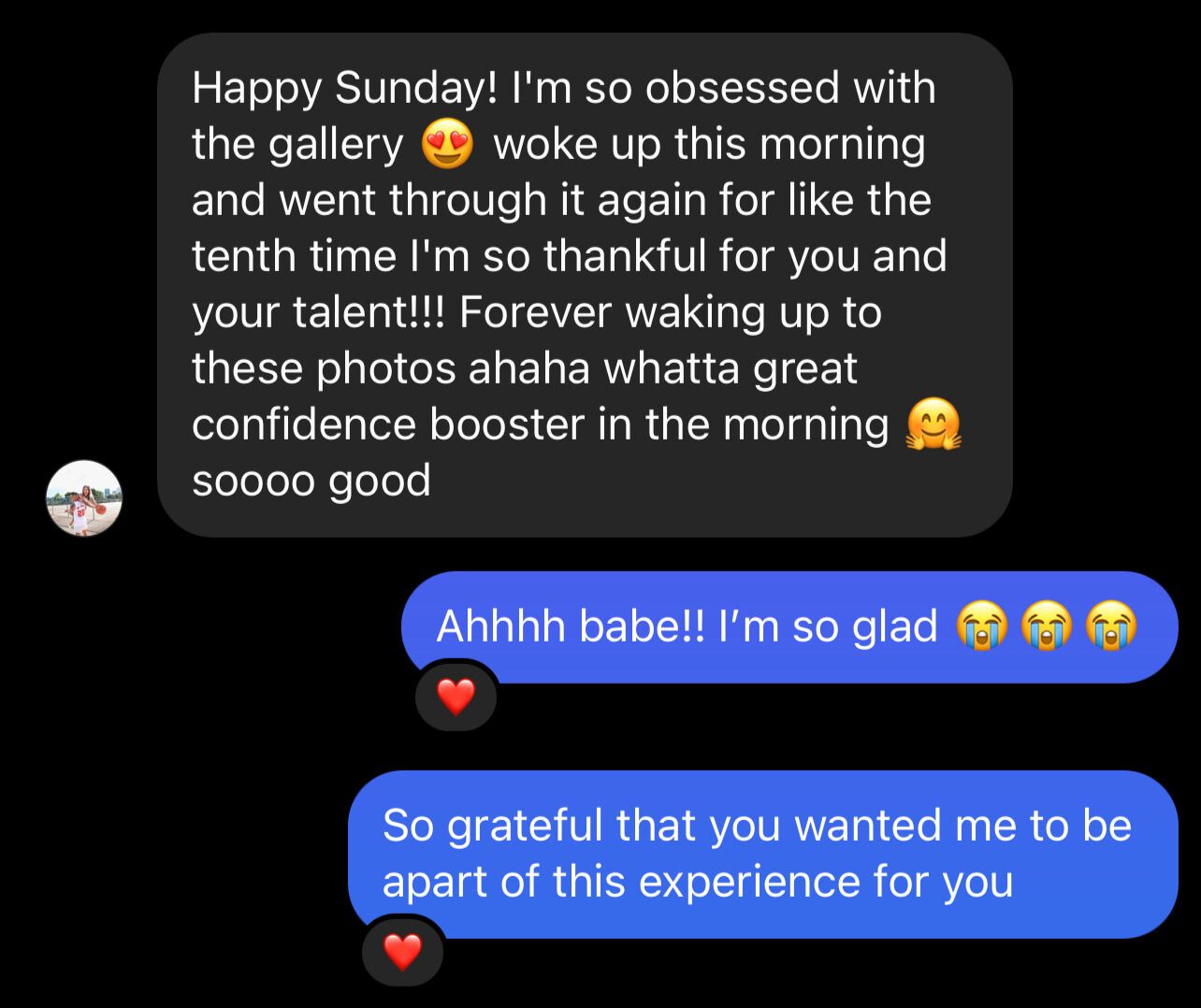 Screenshot of text messages discussing photos and confidence with emojis and reactions.