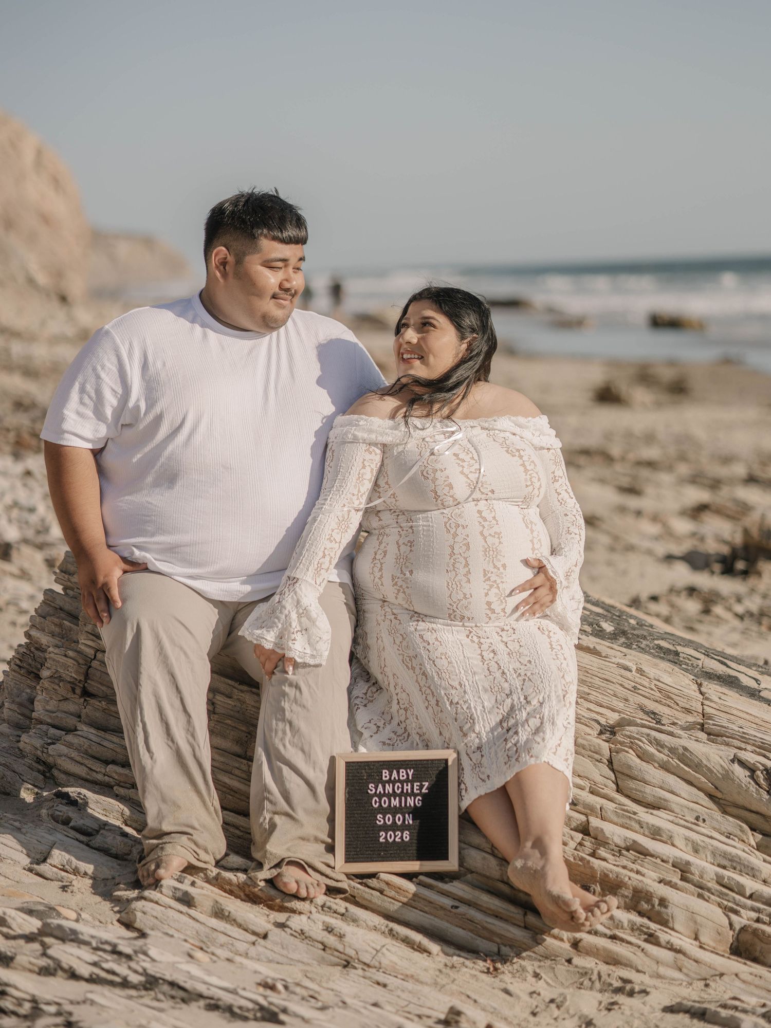 golden hour beach maternity session