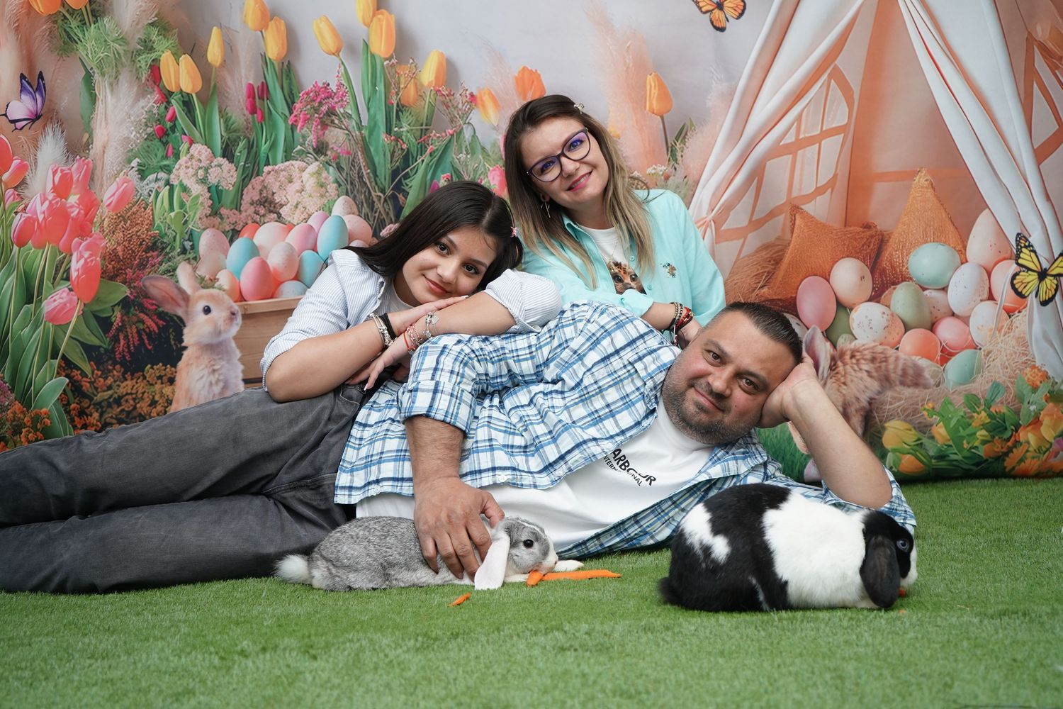 Easter mini photo session at the GGC Photography studio in Cranbrook, Kent