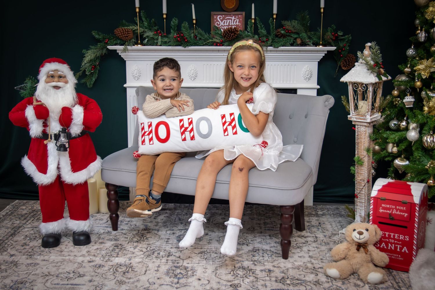 Christmas mini photo session at the GGC Photography studio in Cranbrook, Kent
