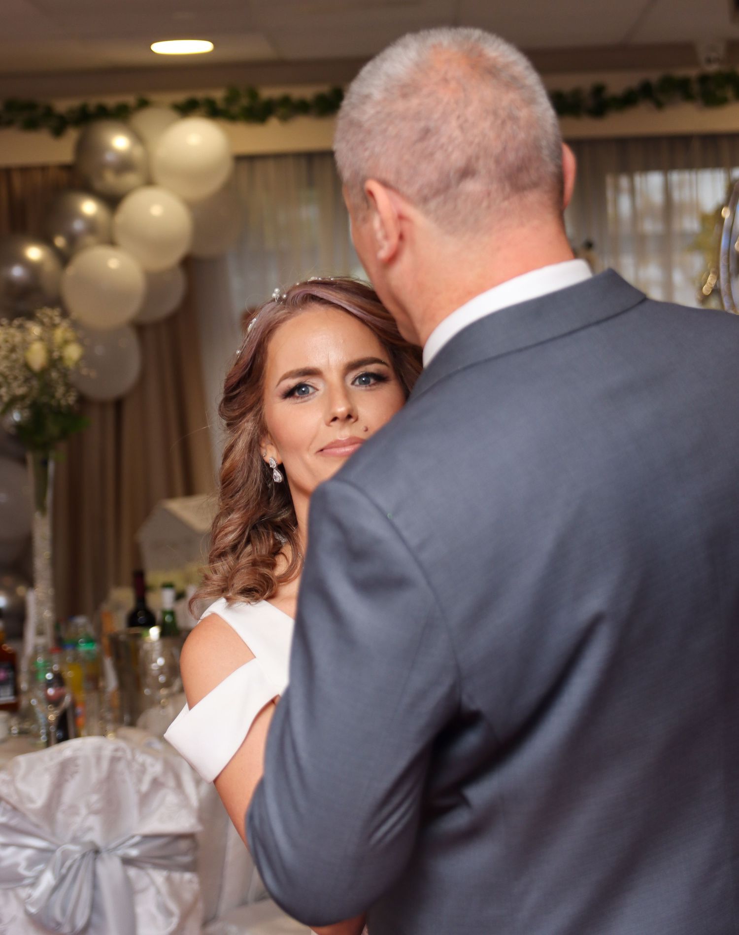 Romanian wedding at Crama Romaneasca, photographed by GGC Photography