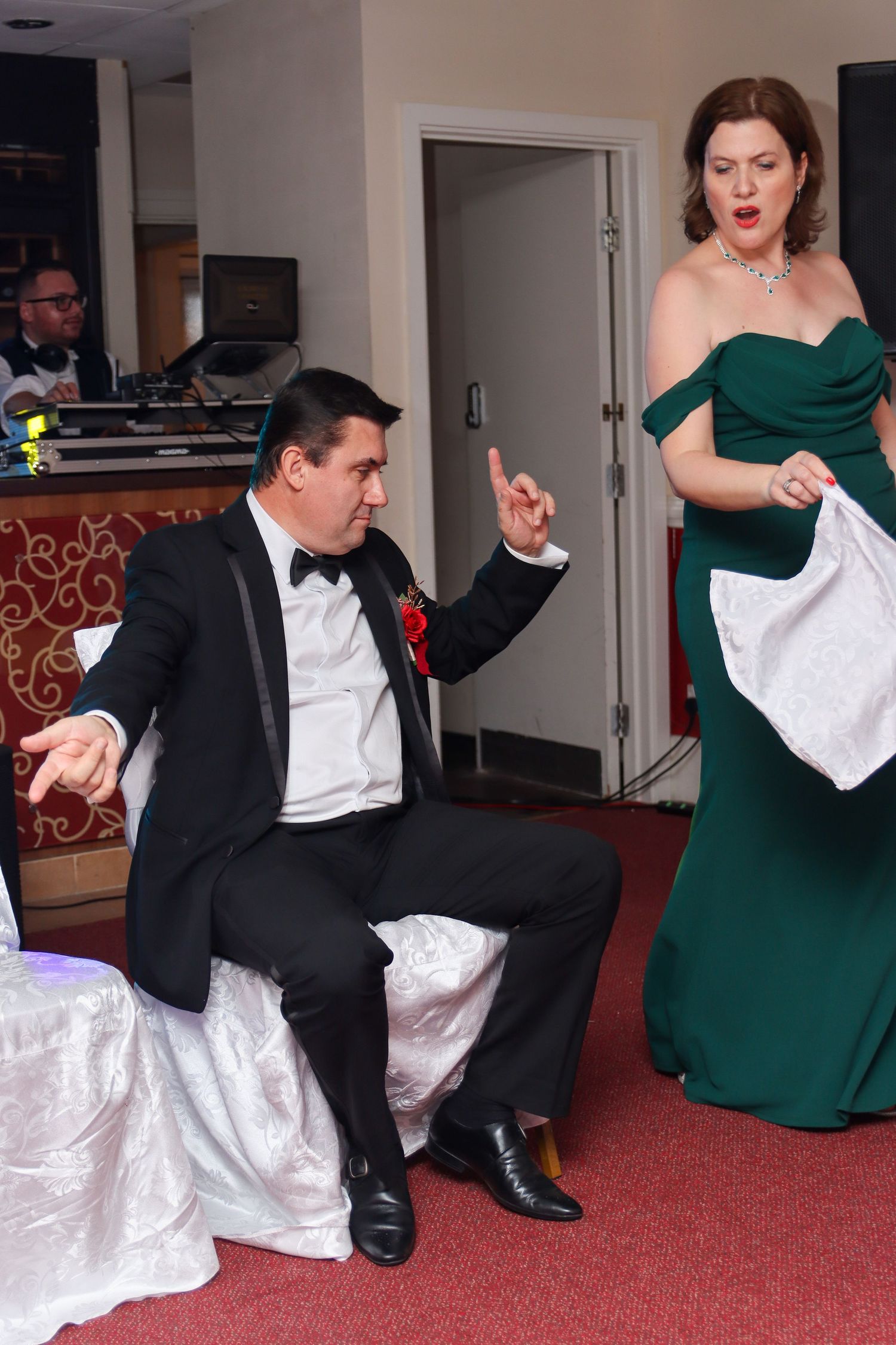 Romanian wedding at Crama Romaneasca, photographed by GGC Photography