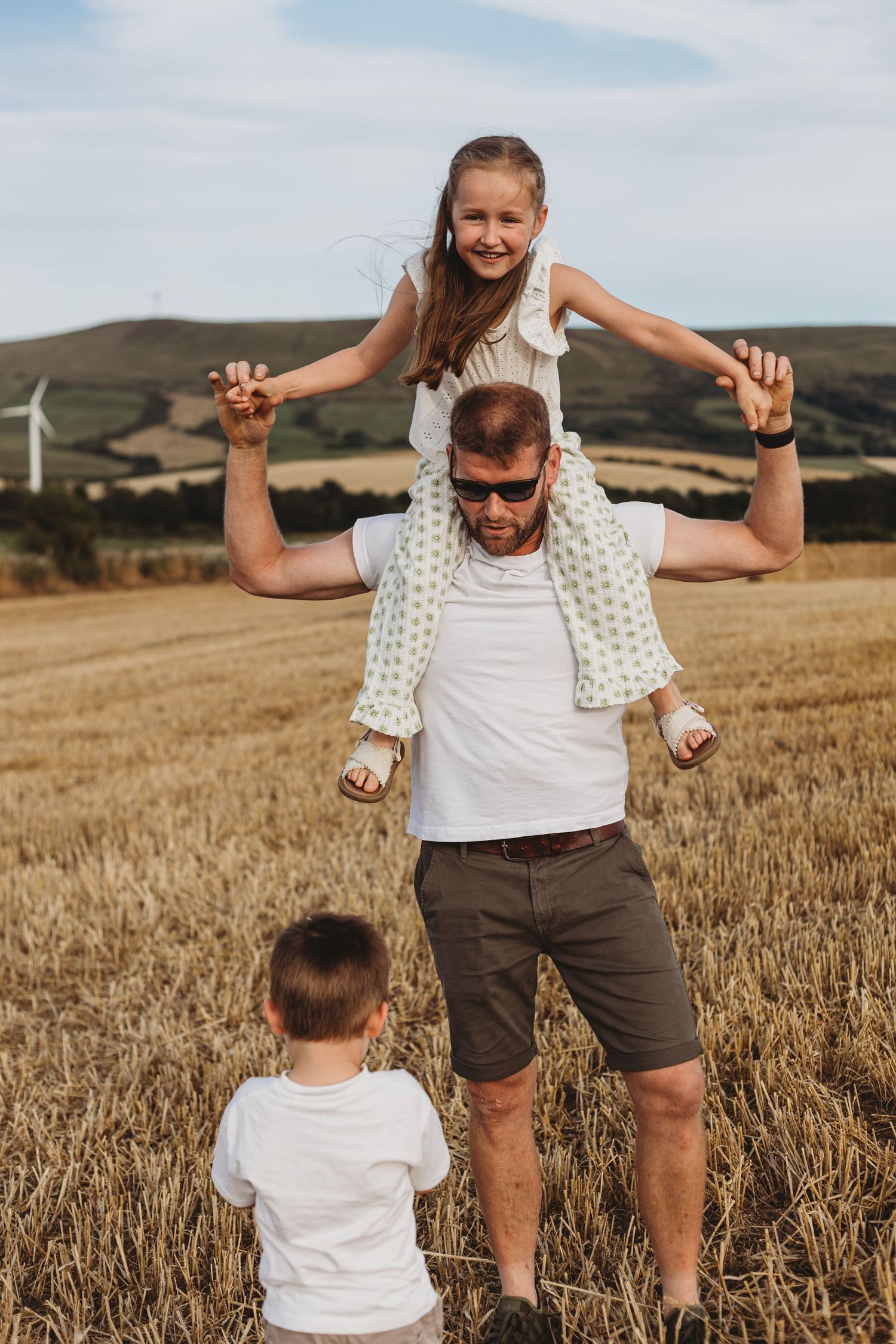 Newborn, baby, cake smash, children and family photographer in Ayr, Ayrshire – Amy Gray Photography.