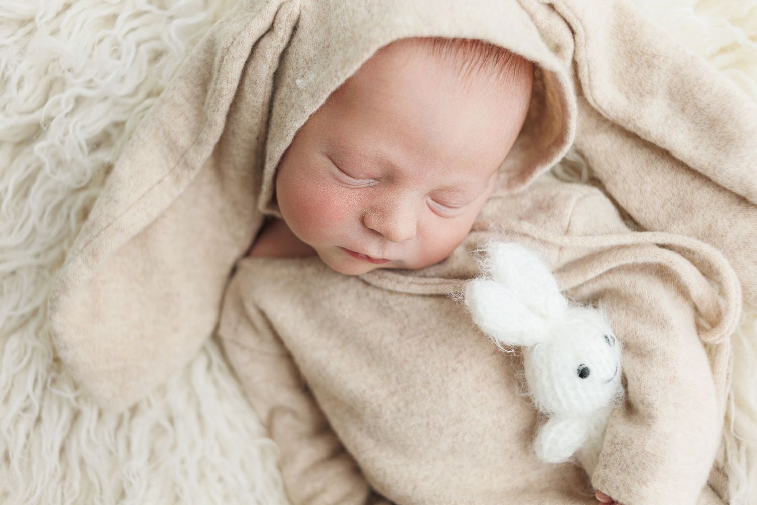 Newborn, baby, cake smash, children and family photographer in Ayr, Ayrshire – Amy Gray Photography.