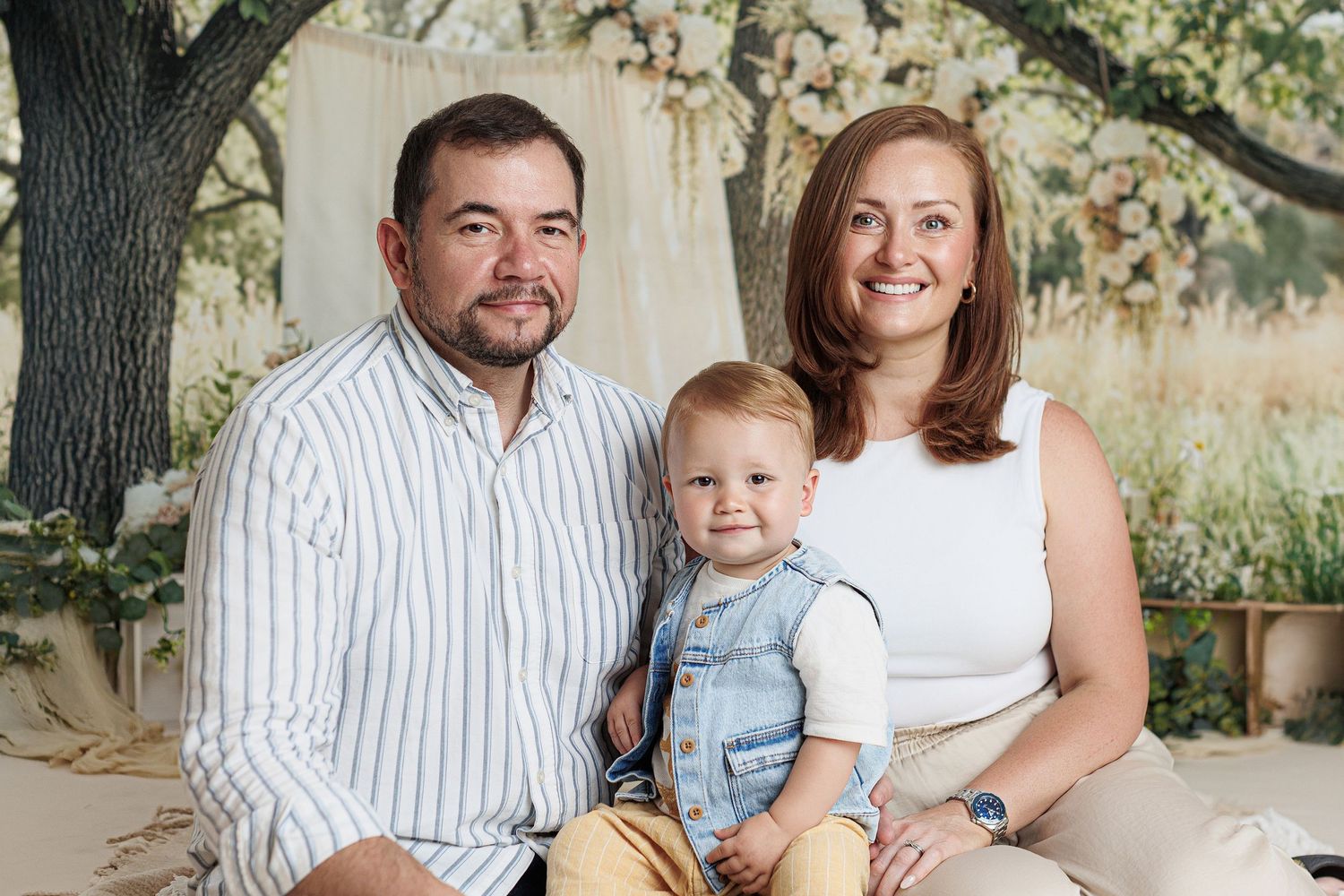 Newborn, baby, cake smash, children and family photographer in Ayr, Ayrshire – Amy Gray Photography.