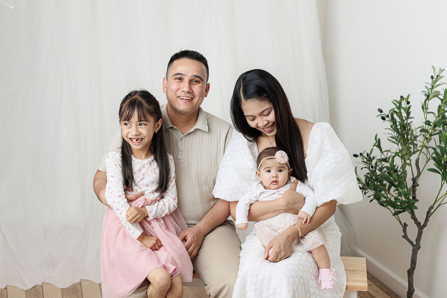 Newborn, baby, cake smash, children and family photographer in Ayr, Ayrshire – Amy Gray Photography.