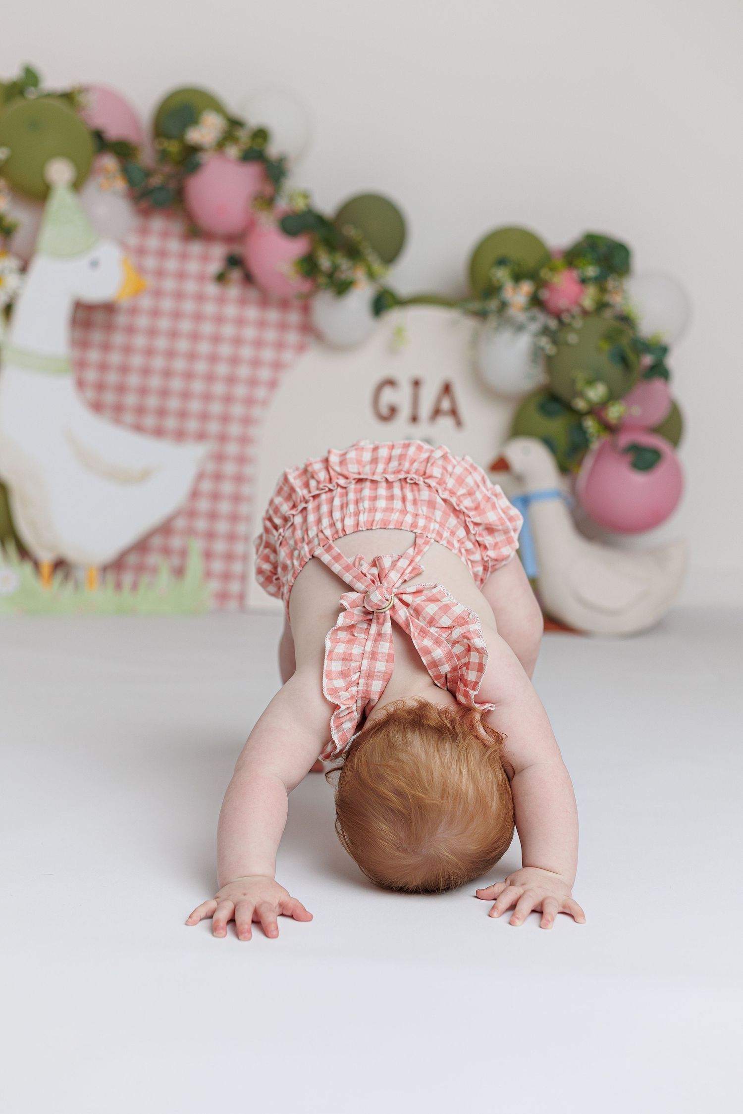Newborn, baby, cake smash, children and family photographer in Ayr, Ayrshire – Amy Gray Photography.