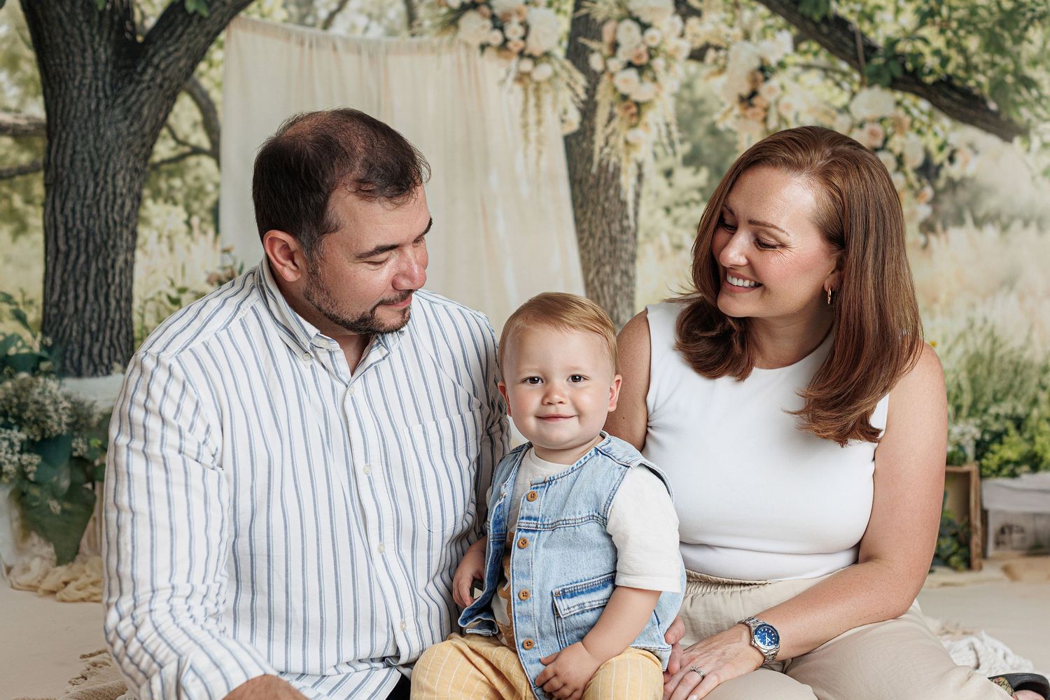 Newborn, baby, cake smash, children and family photographer in Ayr, Ayrshire – Amy Gray Photography.