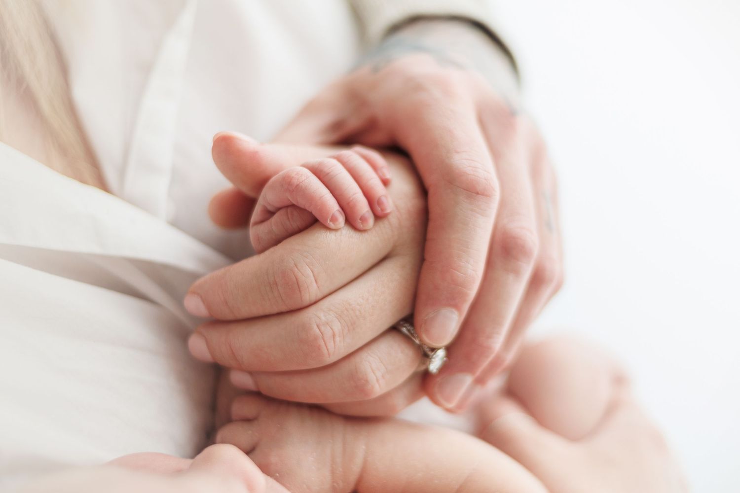 Newborn, baby, cake smash, children and family photographer in Ayr, Ayrshire – Amy Gray Photography.