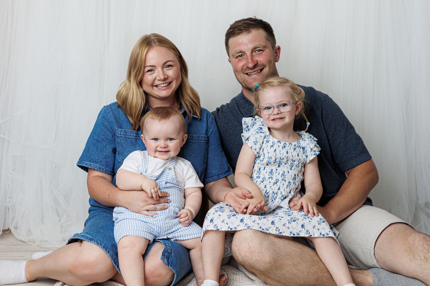 Newborn, baby, cake smash, children and family photographer in Ayr, Ayrshire – Amy Gray Photography.