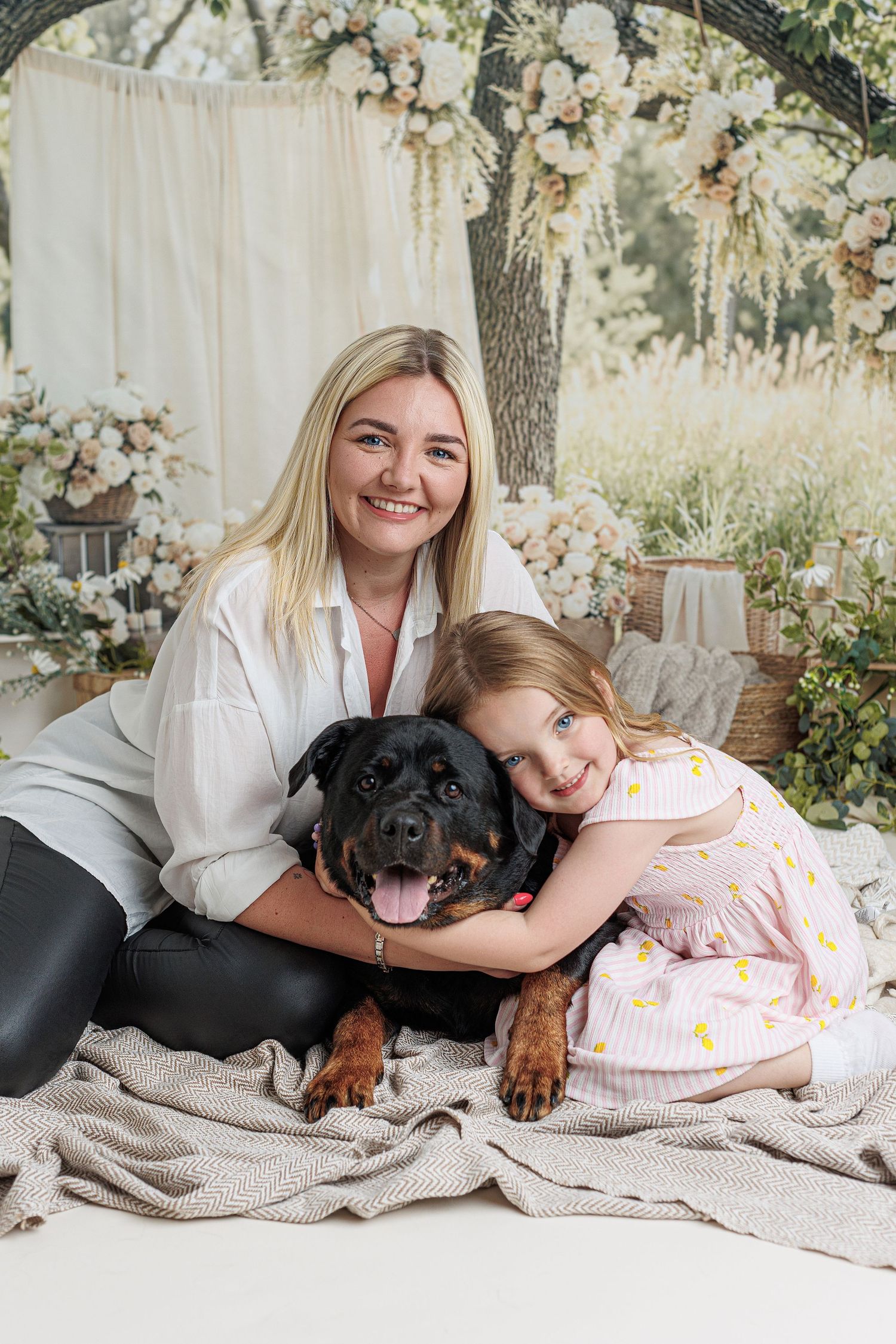 Newborn, baby, cake smash, children and family photographer in Ayr, Ayrshire – Amy Gray Photography.