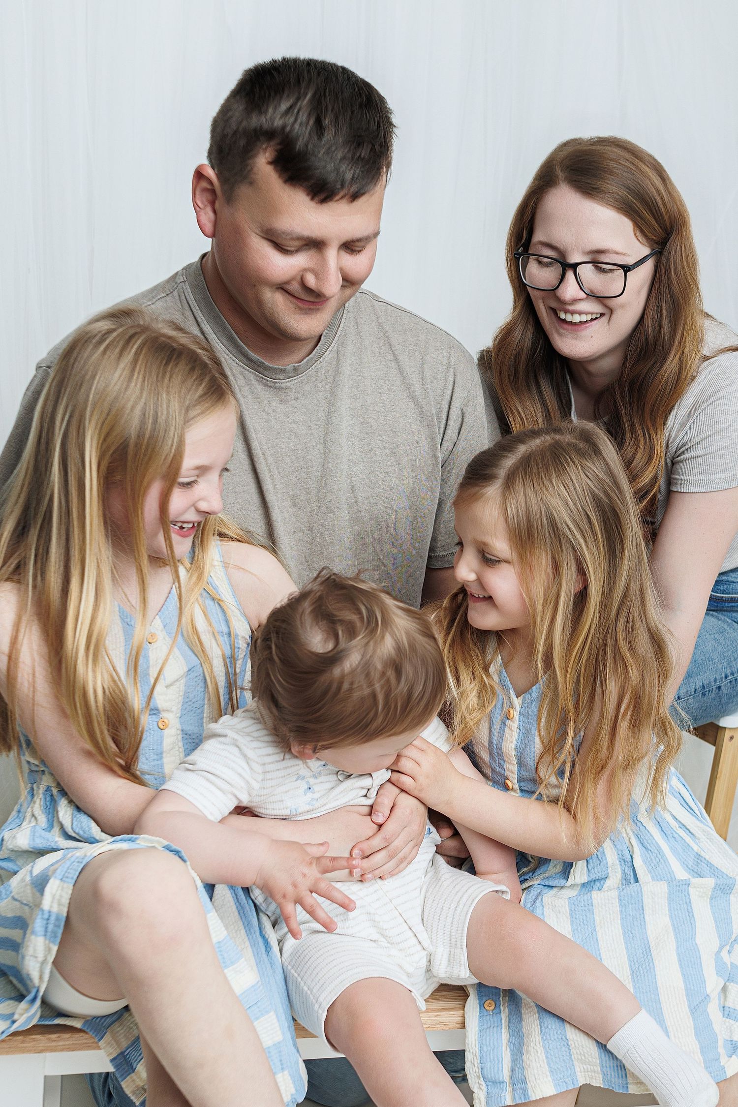 Newborn, baby, cake smash, children and family photographer in Ayr, Ayrshire – Amy Gray Photography.