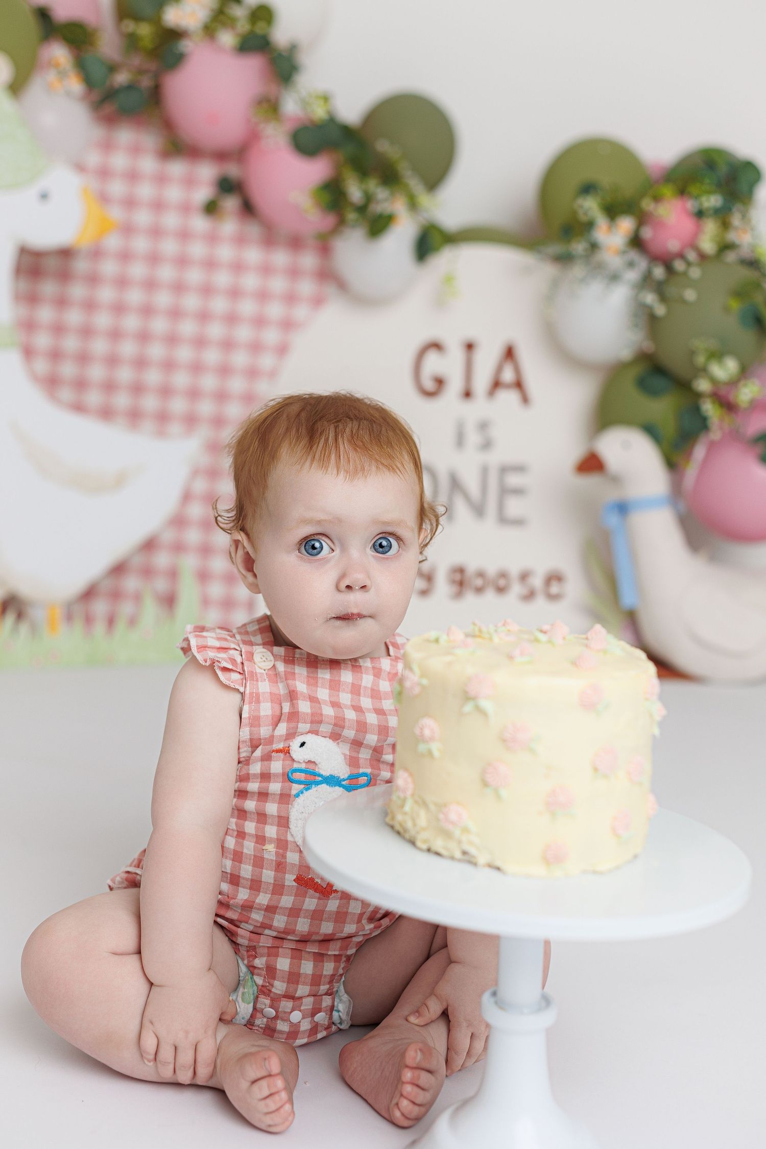 Newborn, baby, cake smash, children and family photographer in Ayr, Ayrshire – Amy Gray Photography.