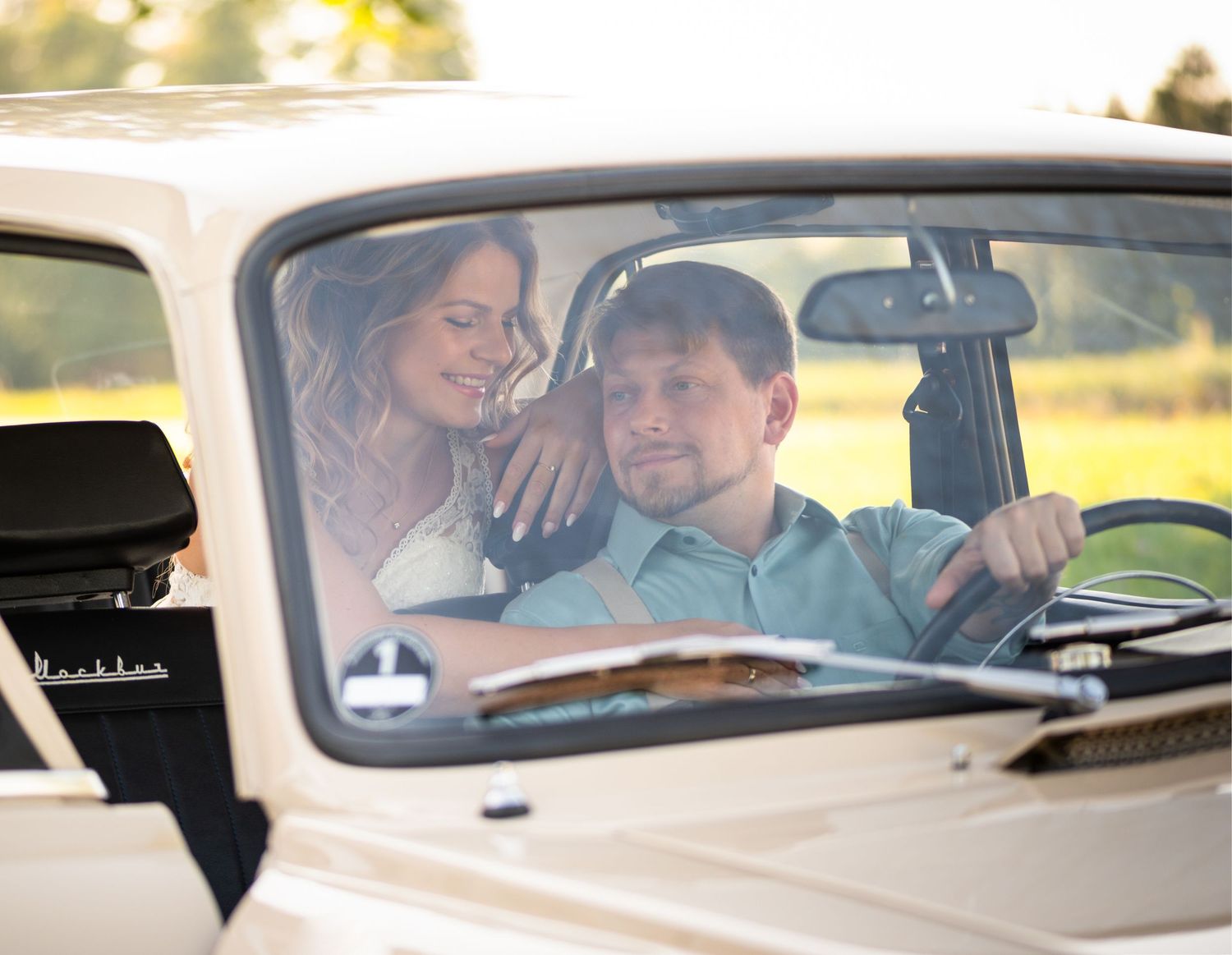 Emotionale Hochzeitsfotografie in Ulm, Neu-Ulm und Umgebung. Hochzeiten, Verlobungsshootings und Love Stories von Polly Foto