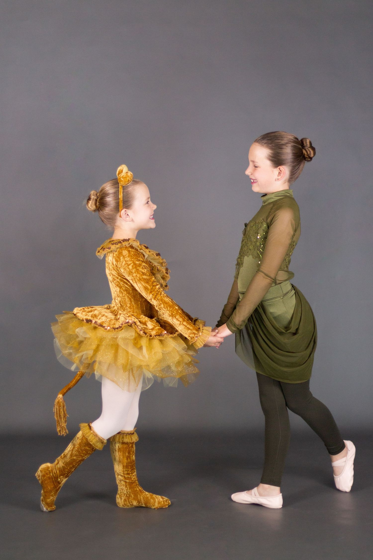Sibling Dance Portrait  by Emmalee Grace Photos