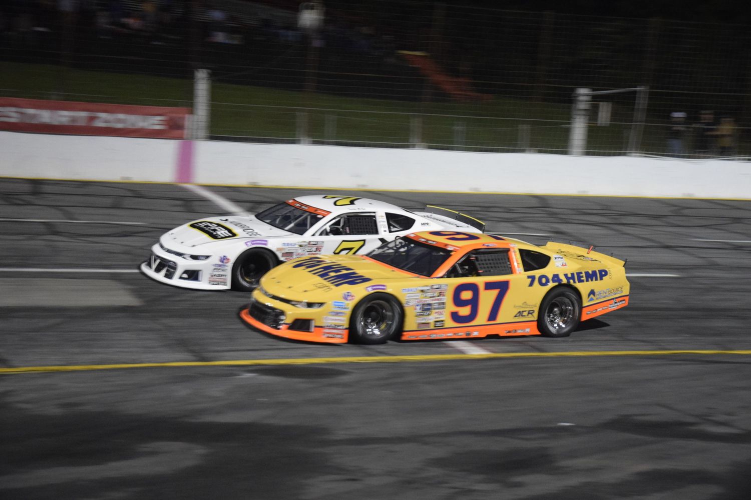 KF Media General Admission Hickory Motor Speedway Landon Lewis Tristan McKee Raceday Ethan Boyles Photography