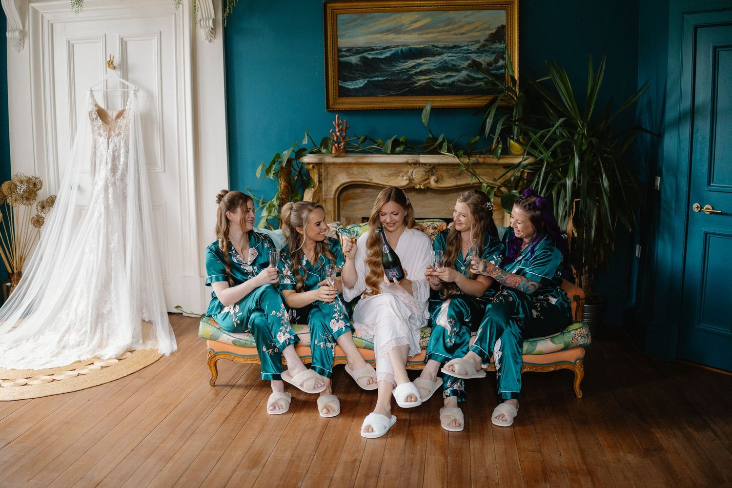 Bridal party with champagne Netherbyres House
Wedding venue in Eyemouth, Scotland