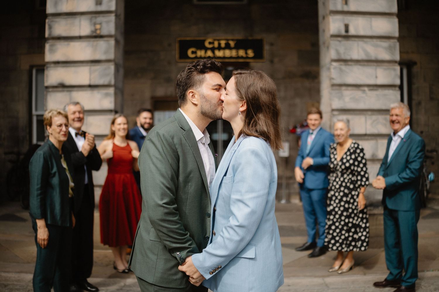 Edinburgh City Wedding photo bride groom kissing Edinburgh City romantic couple Wedding photo