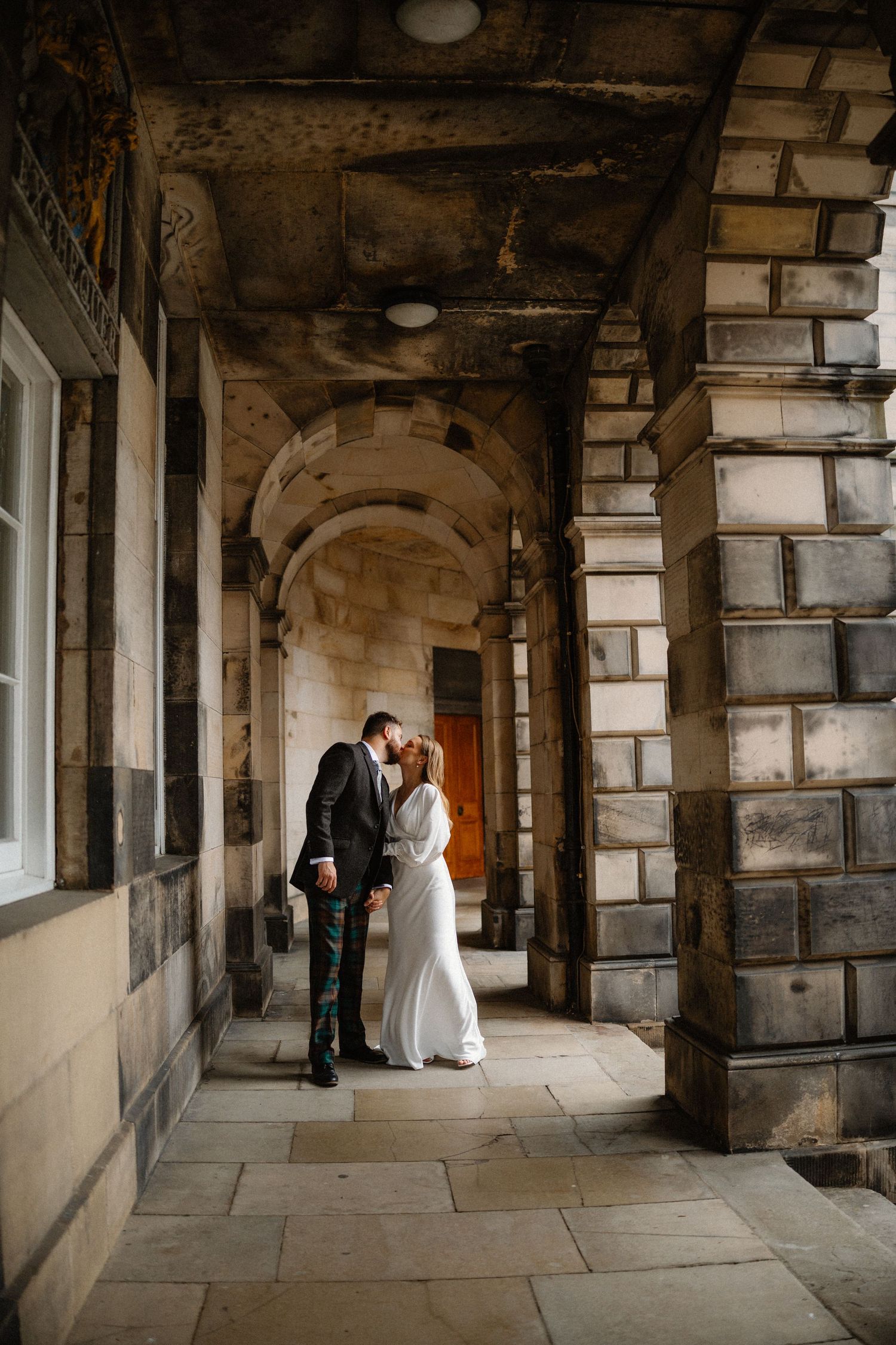 Wedding photos Edinburgh Scotland
