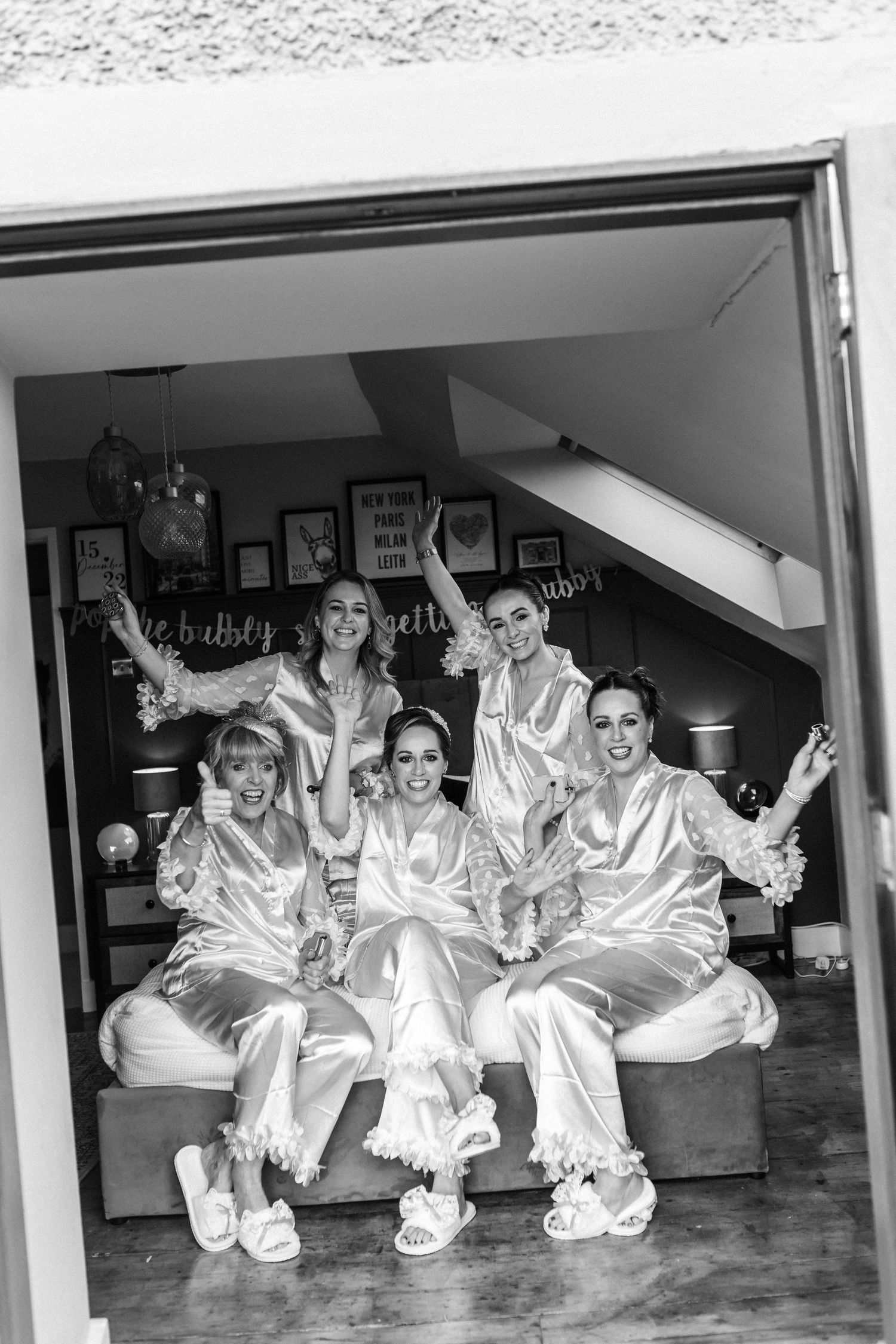 wedding photo bridesmaid