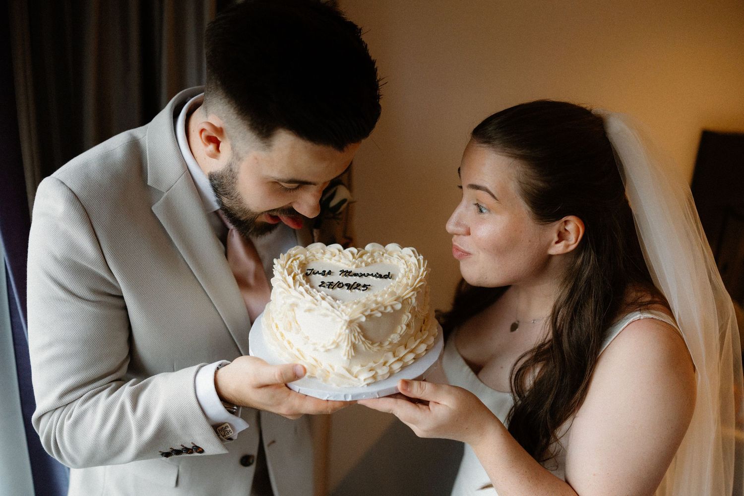 Edinburgh Elopement wedding photos